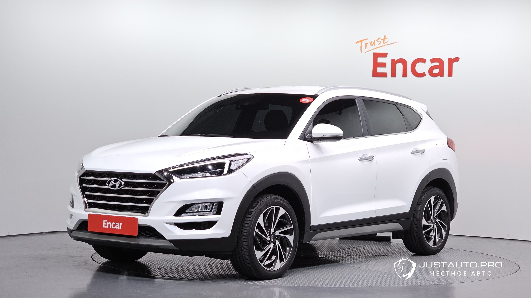 Автомобиль Hyundai Tucson