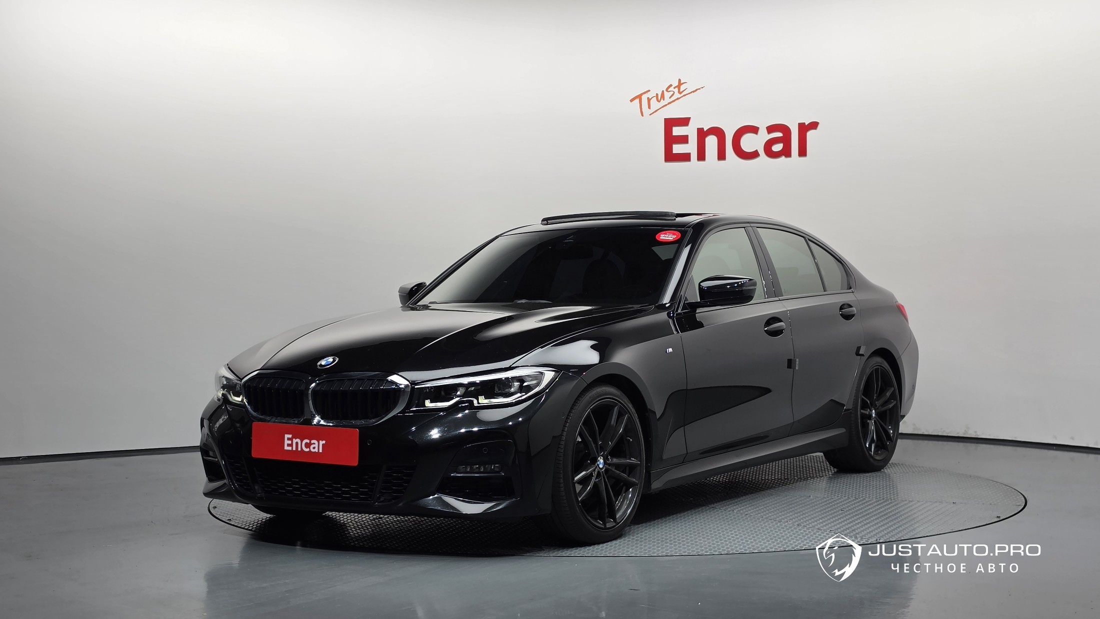Автомобиль BMW 3-Series