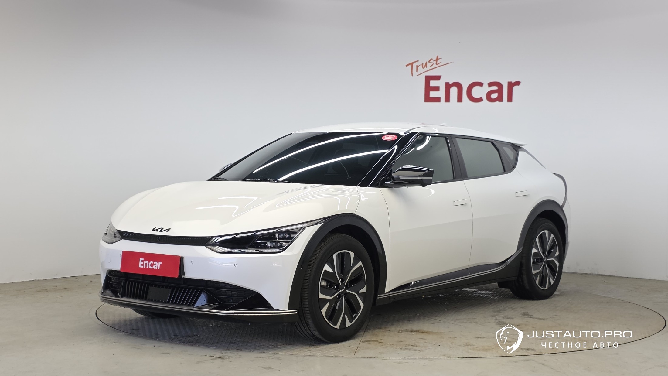 Автомобиль Kia EV6