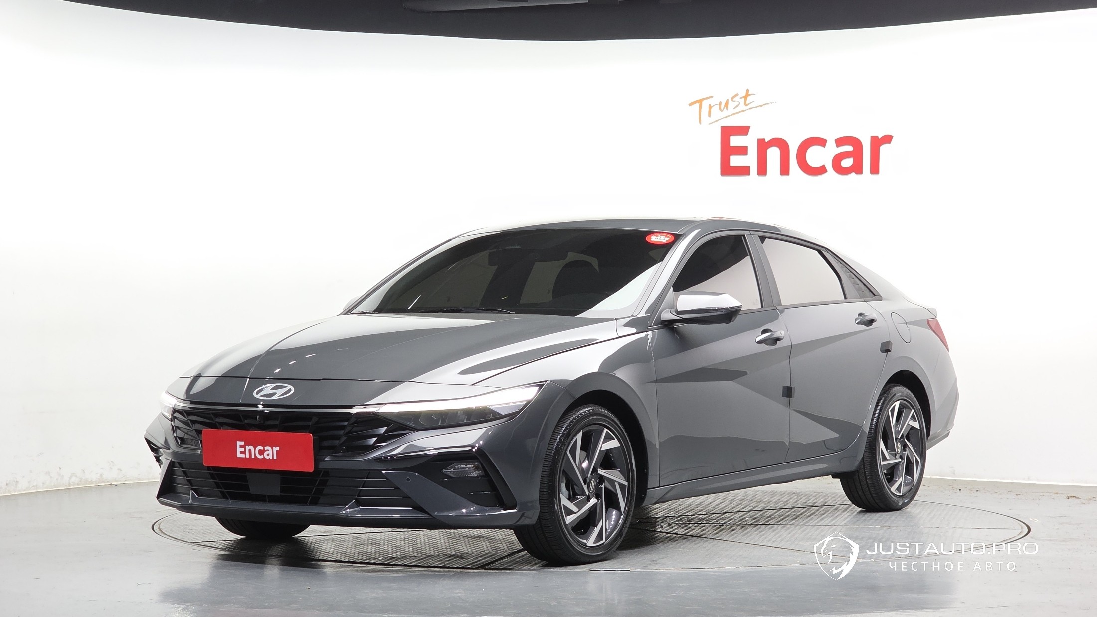Автомобиль Hyundai AVANTE