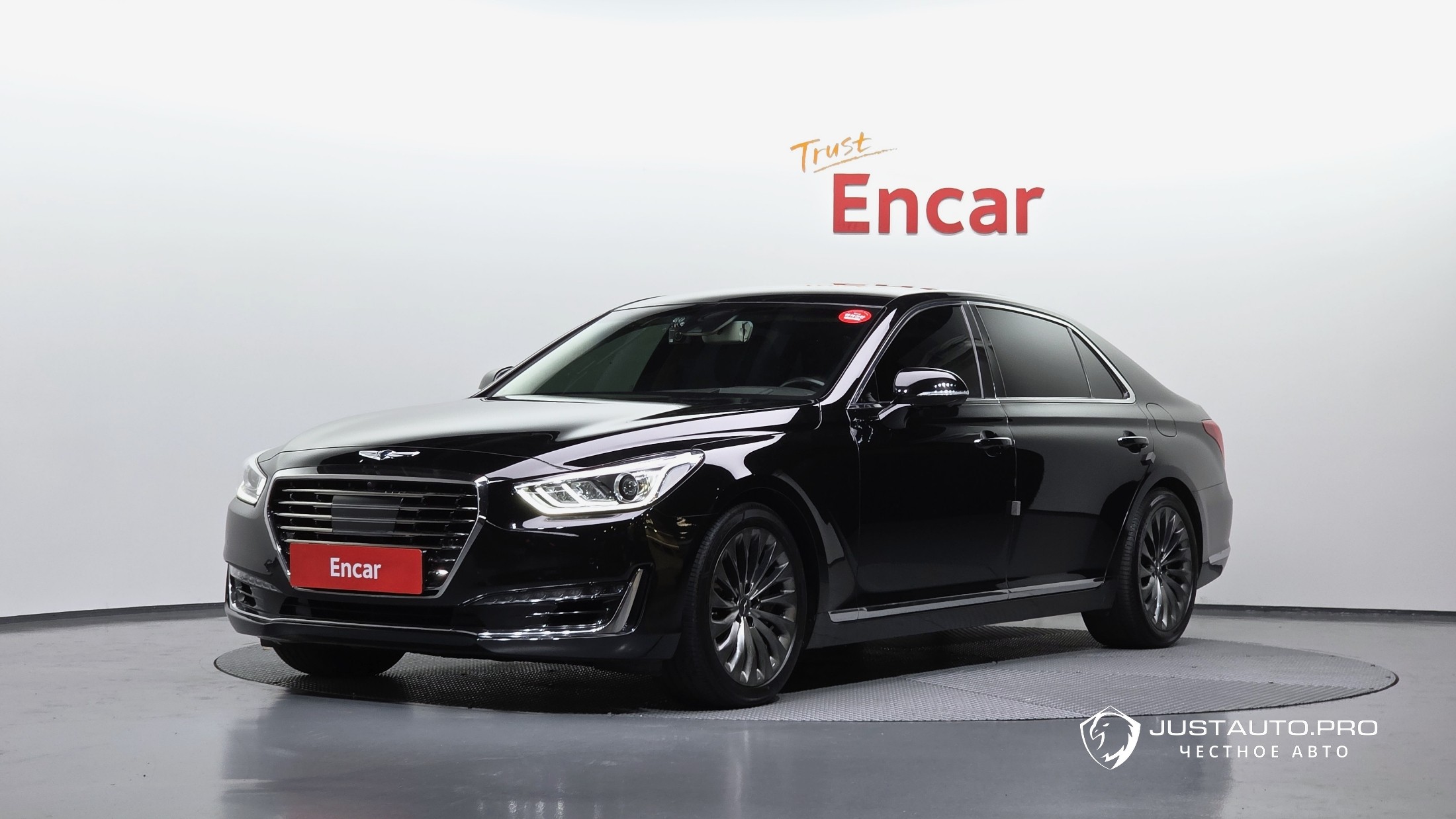 Автомобиль Genesis EQ900