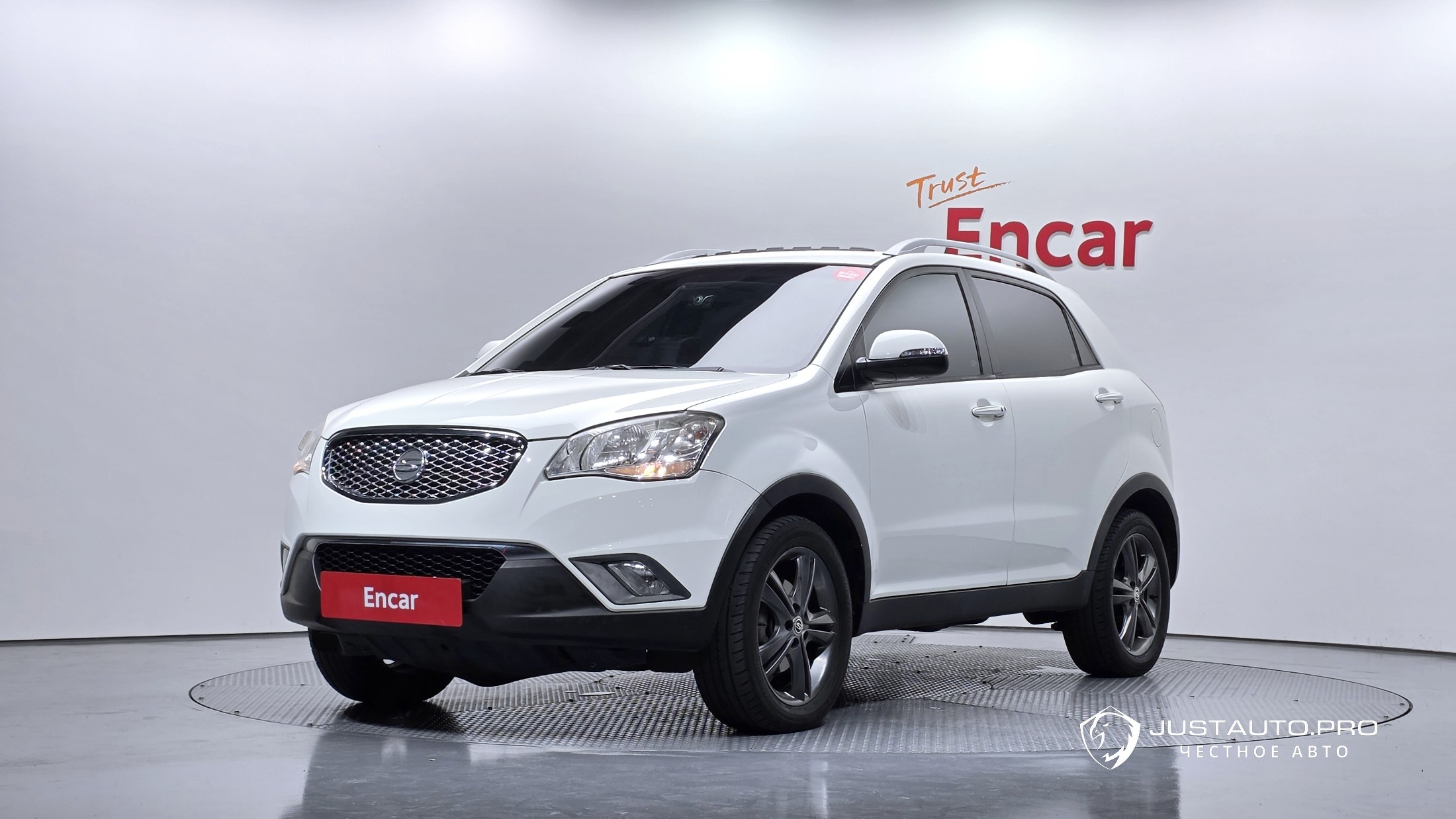 Автомобиль KG_Mobility_Ssangyong KORANDO