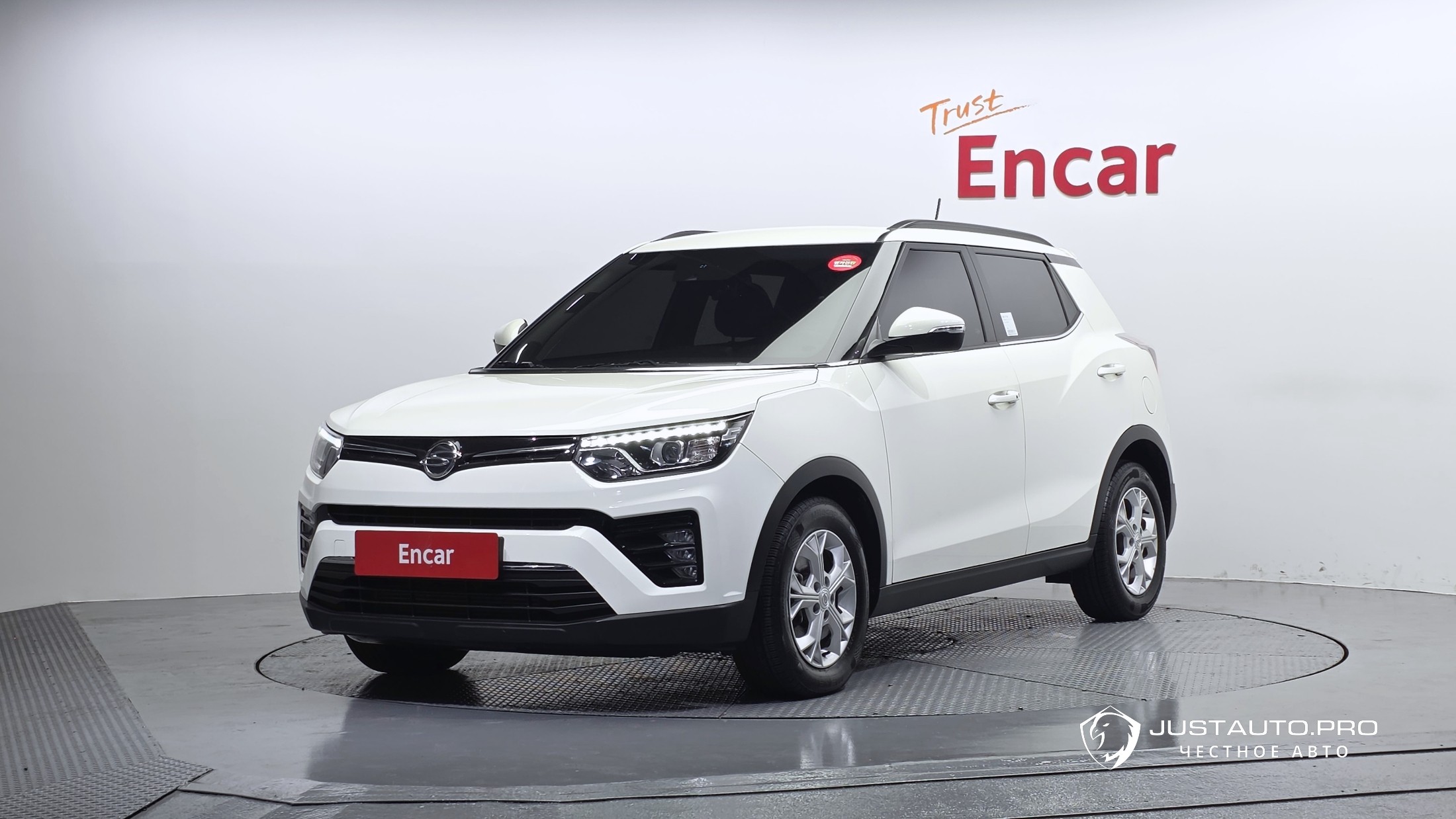 Автомобиль KG_Mobility_Ssangyong TIBOLI