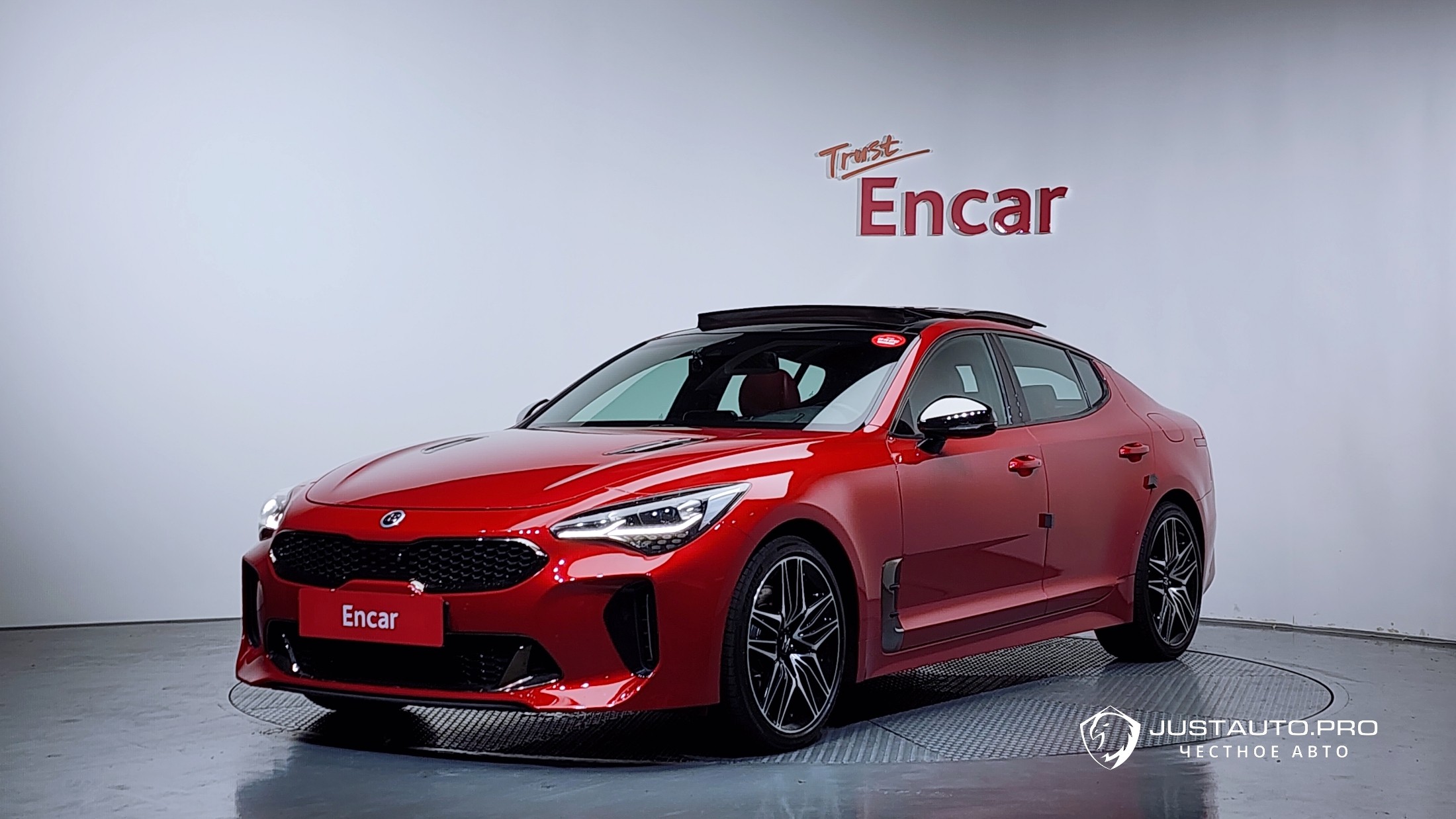 Автомобиль Kia Stinger