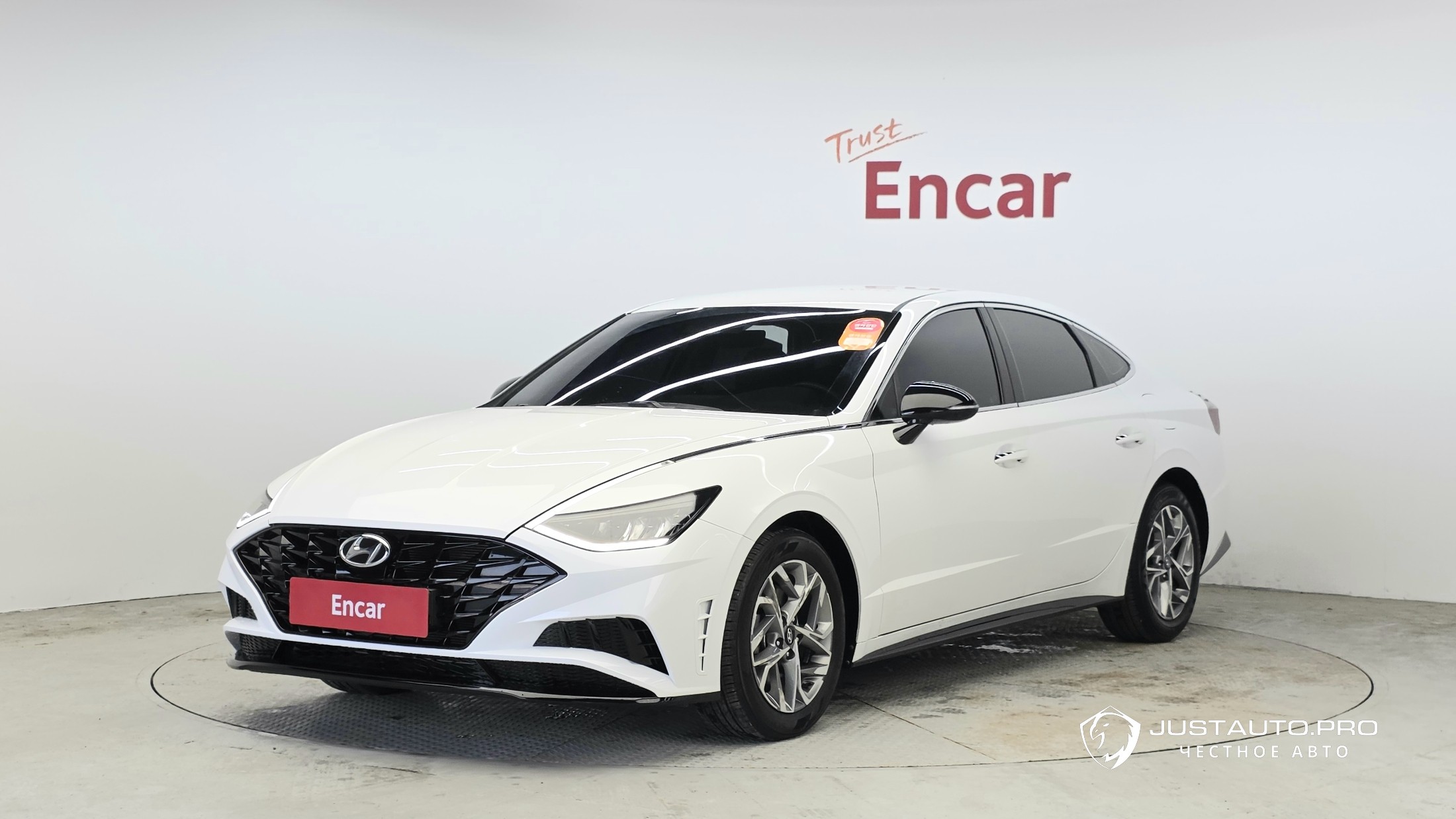 Автомобиль Hyundai Sonata