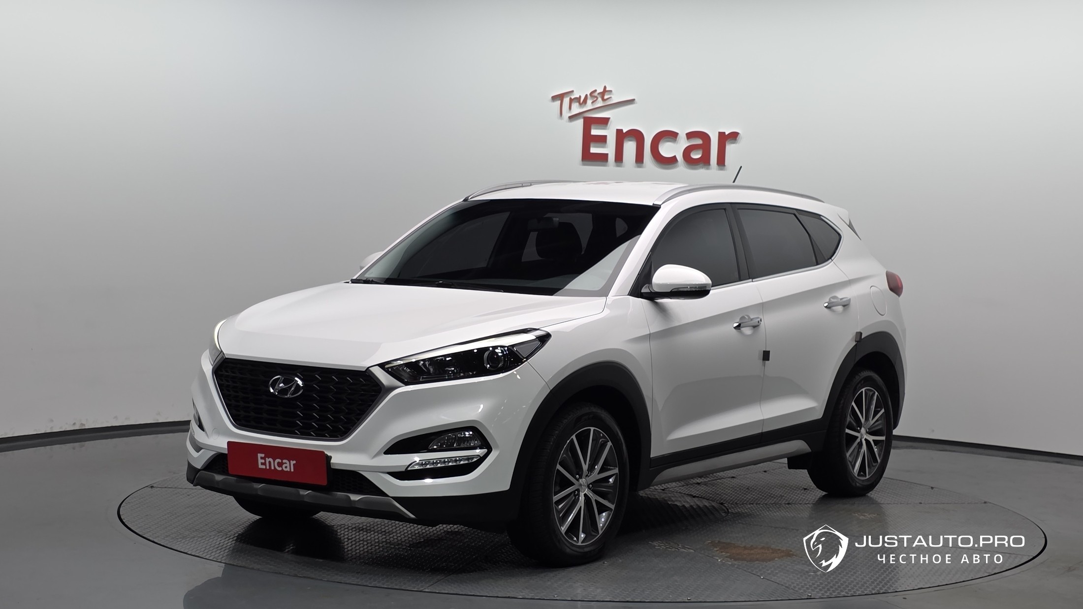 Автомобиль Hyundai Tucson