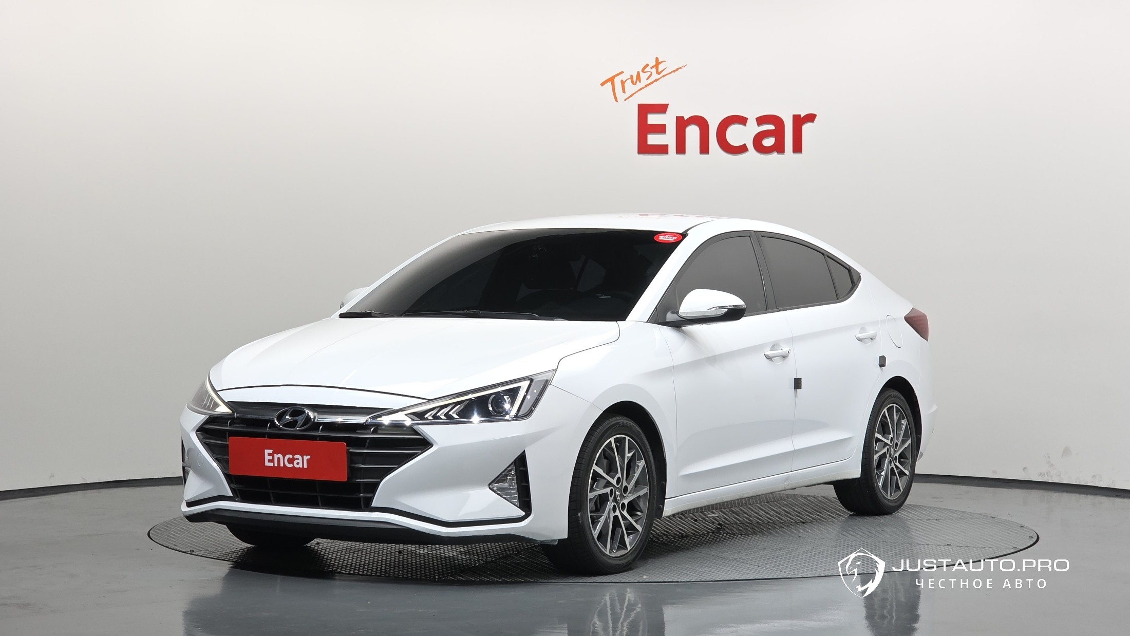 Автомобиль Hyundai AVANTE