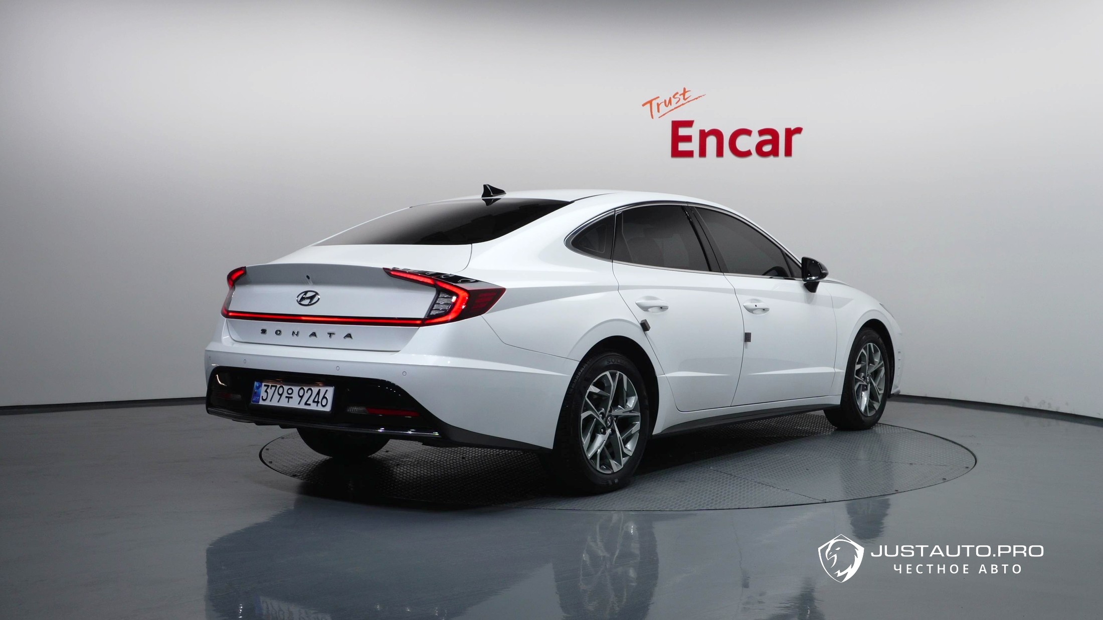 Автомобиль Hyundai Sonata