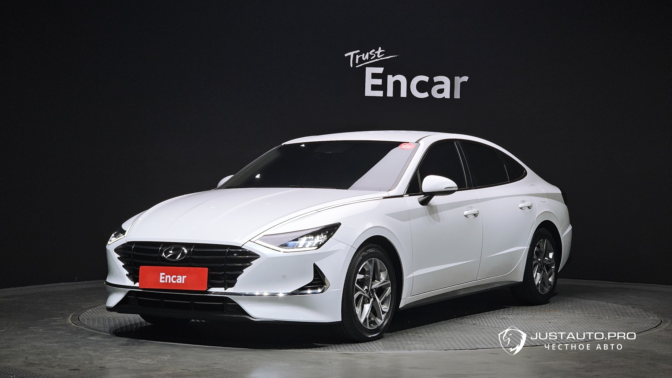 Автомобиль Hyundai Sonata
