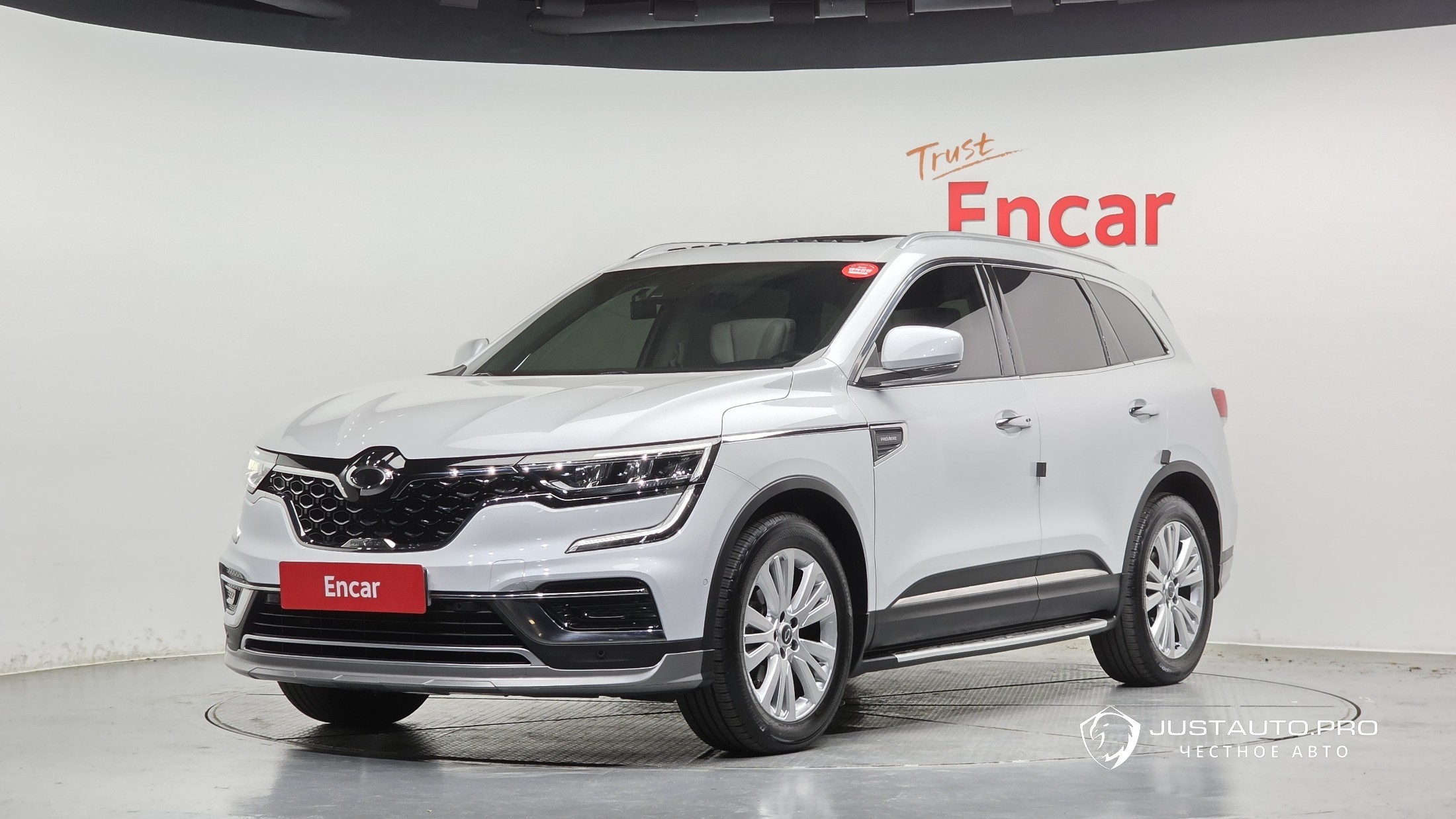 Автомобиль Renault-KoreaSamsung QM6