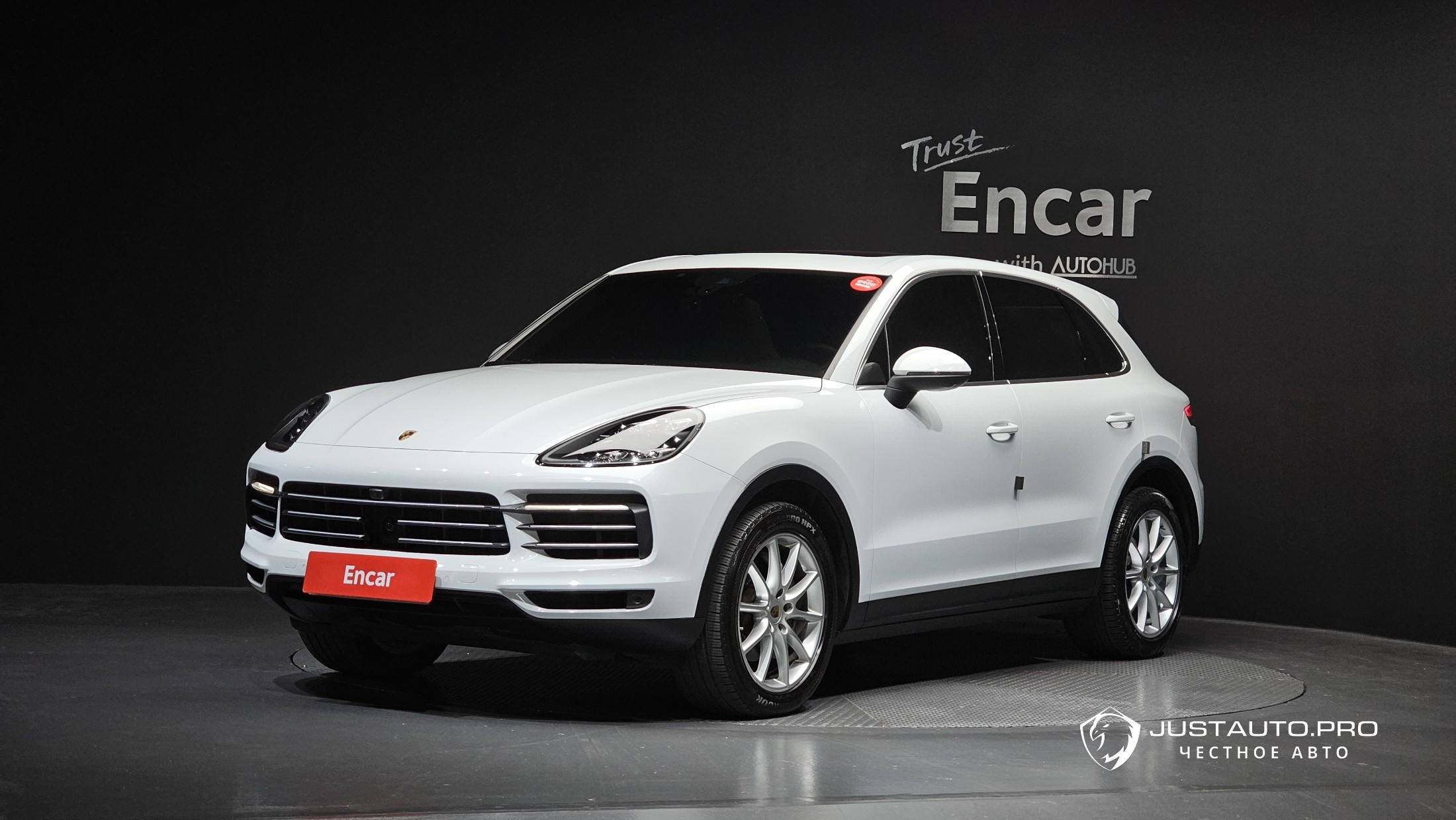 Автомобиль Porsche Cayenne