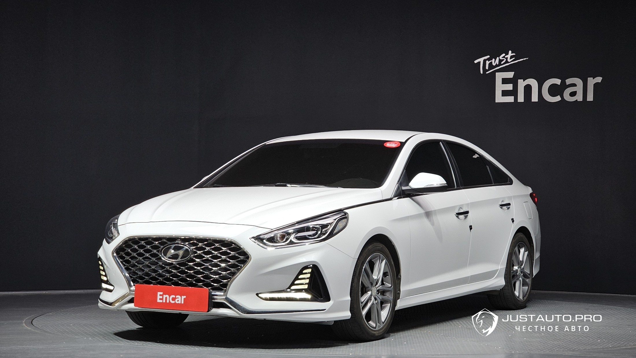 Автомобиль Hyundai Sonata