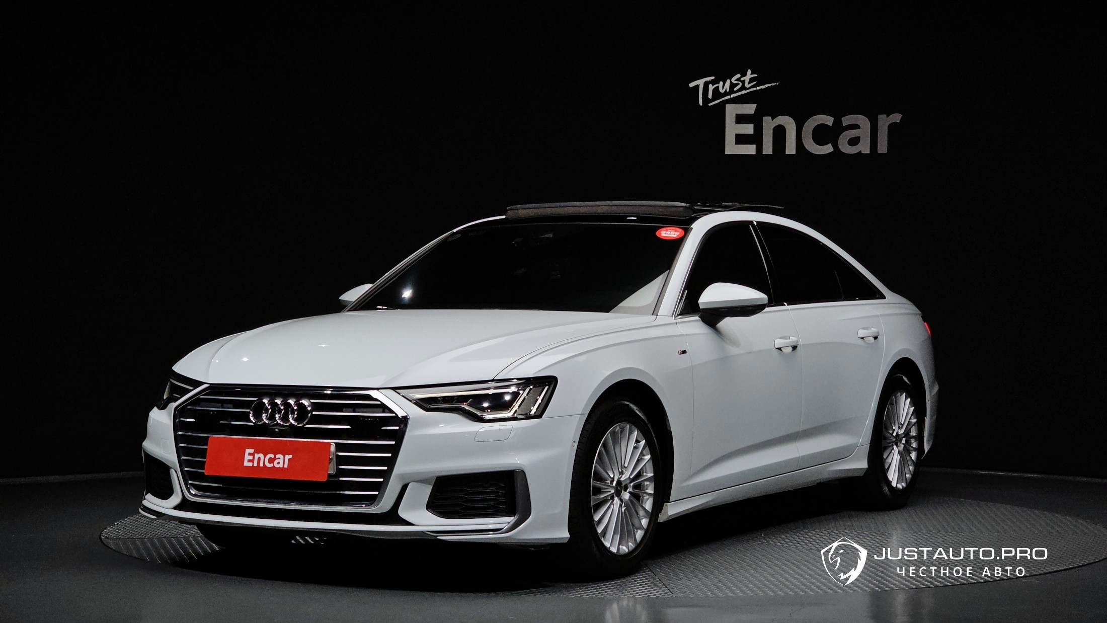 Автомобиль Audi A6