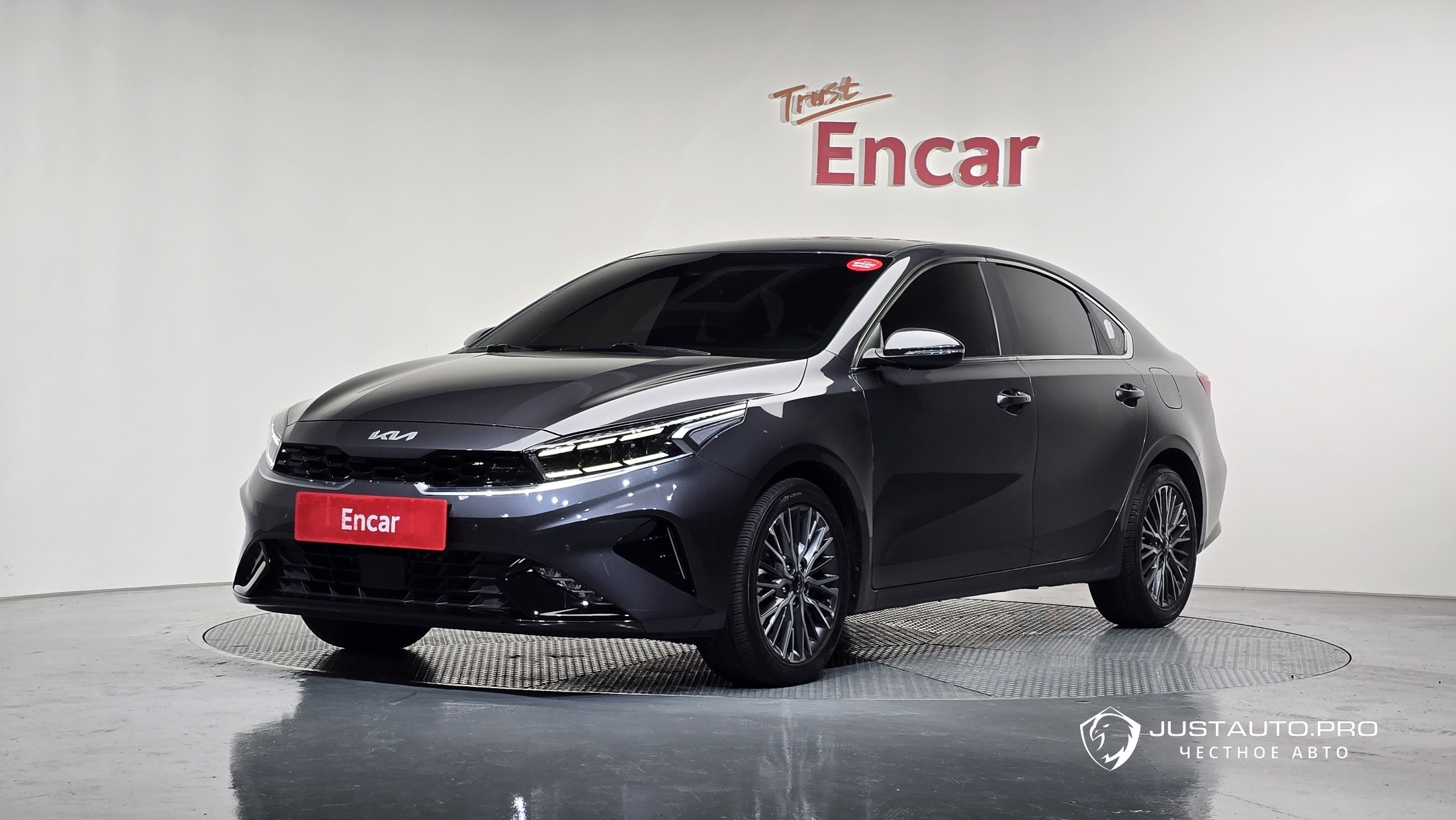 Автомобиль Kia K3