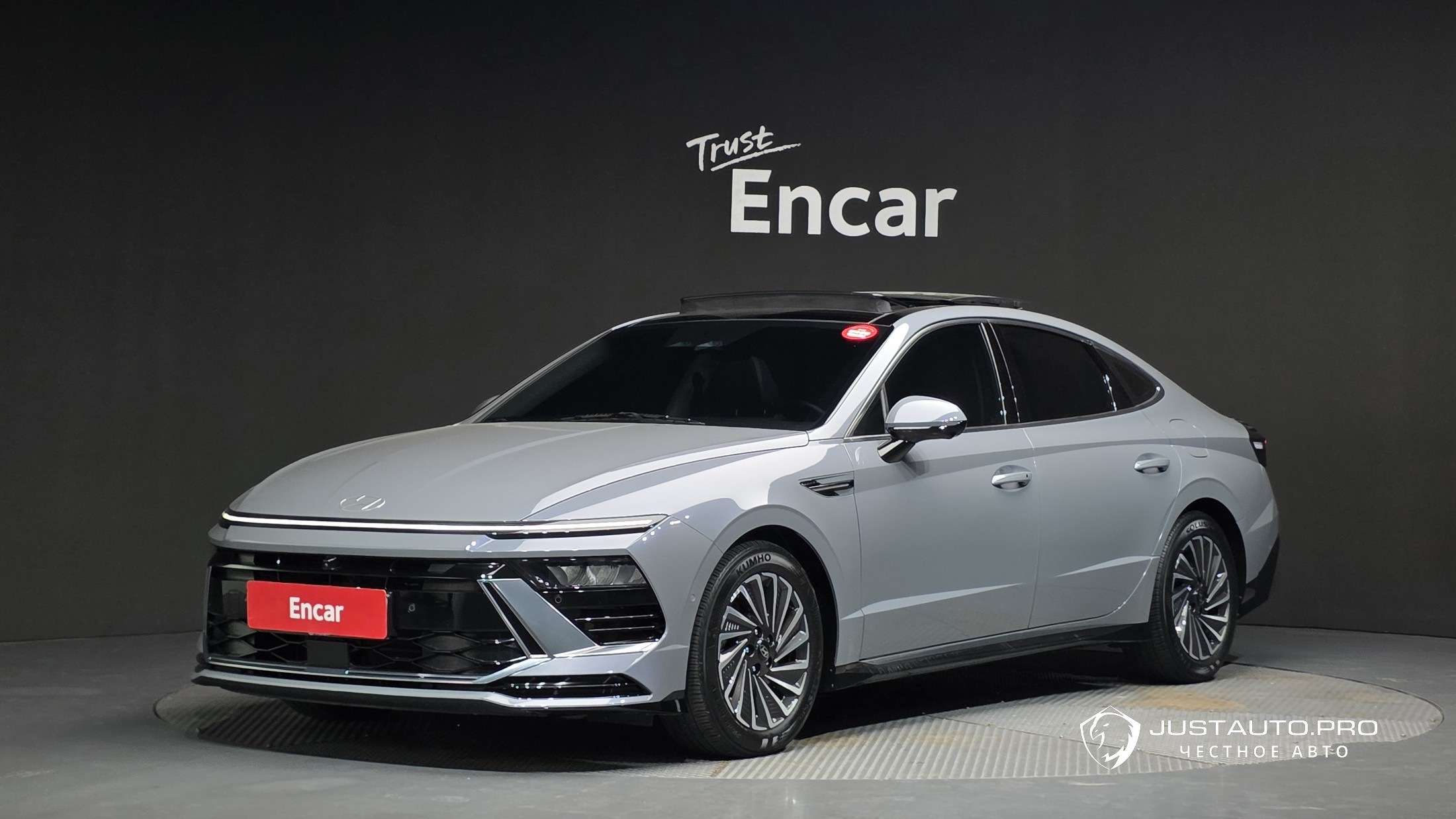 Автомобиль Hyundai Sonata