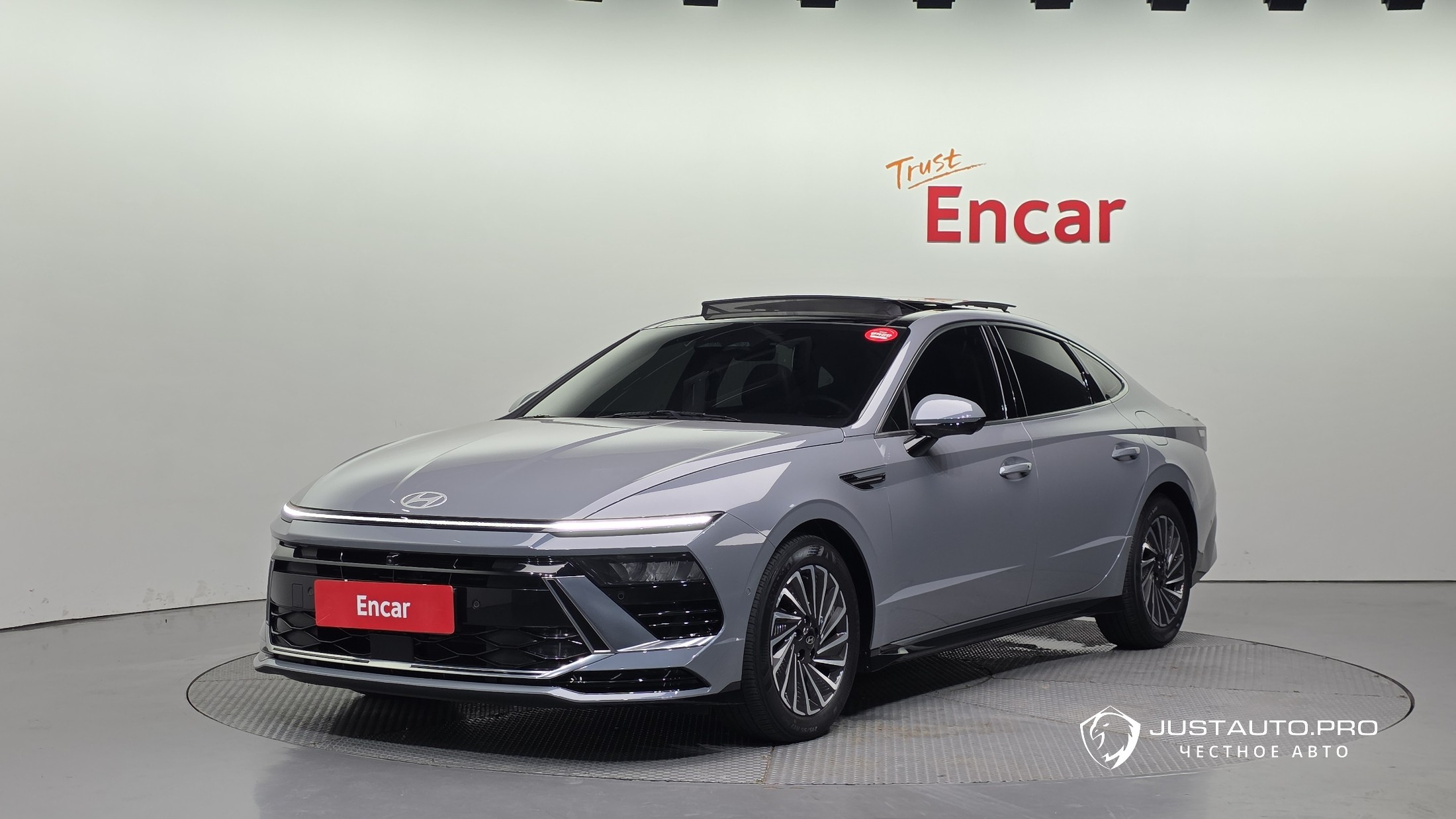 Автомобиль Hyundai Sonata