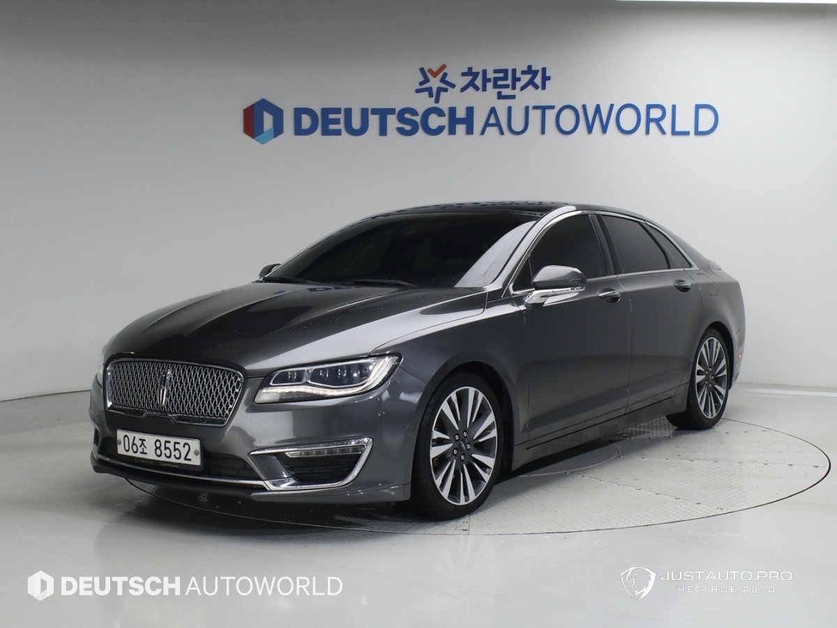 Автомобиль Lincoln MKZ