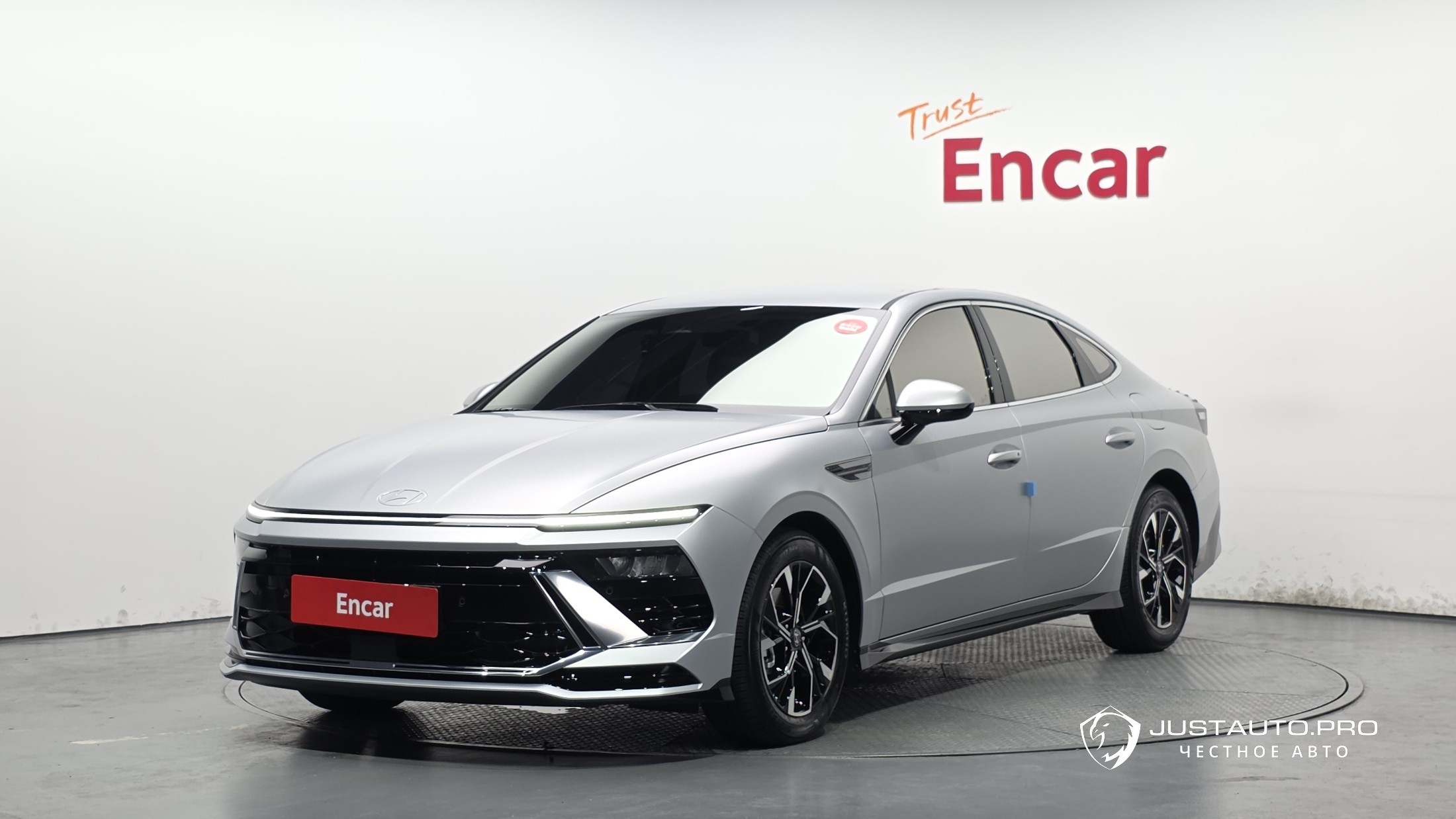 Автомобиль Hyundai Sonata