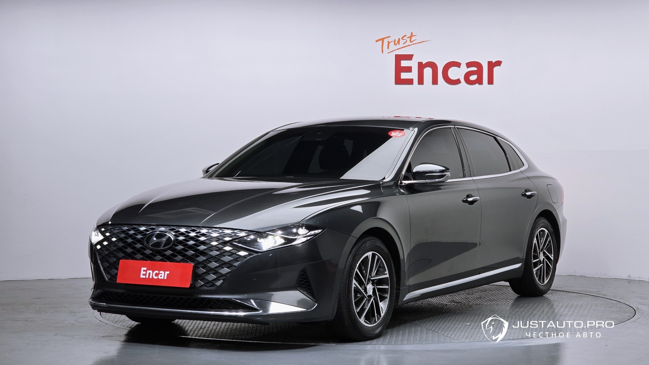 Автомобиль Hyundai Grandeur