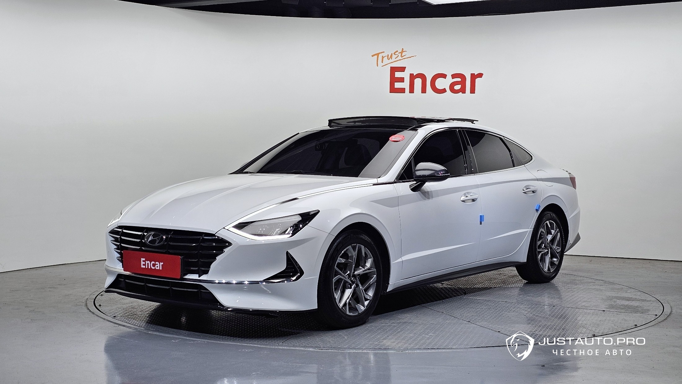 Автомобиль Hyundai Sonata