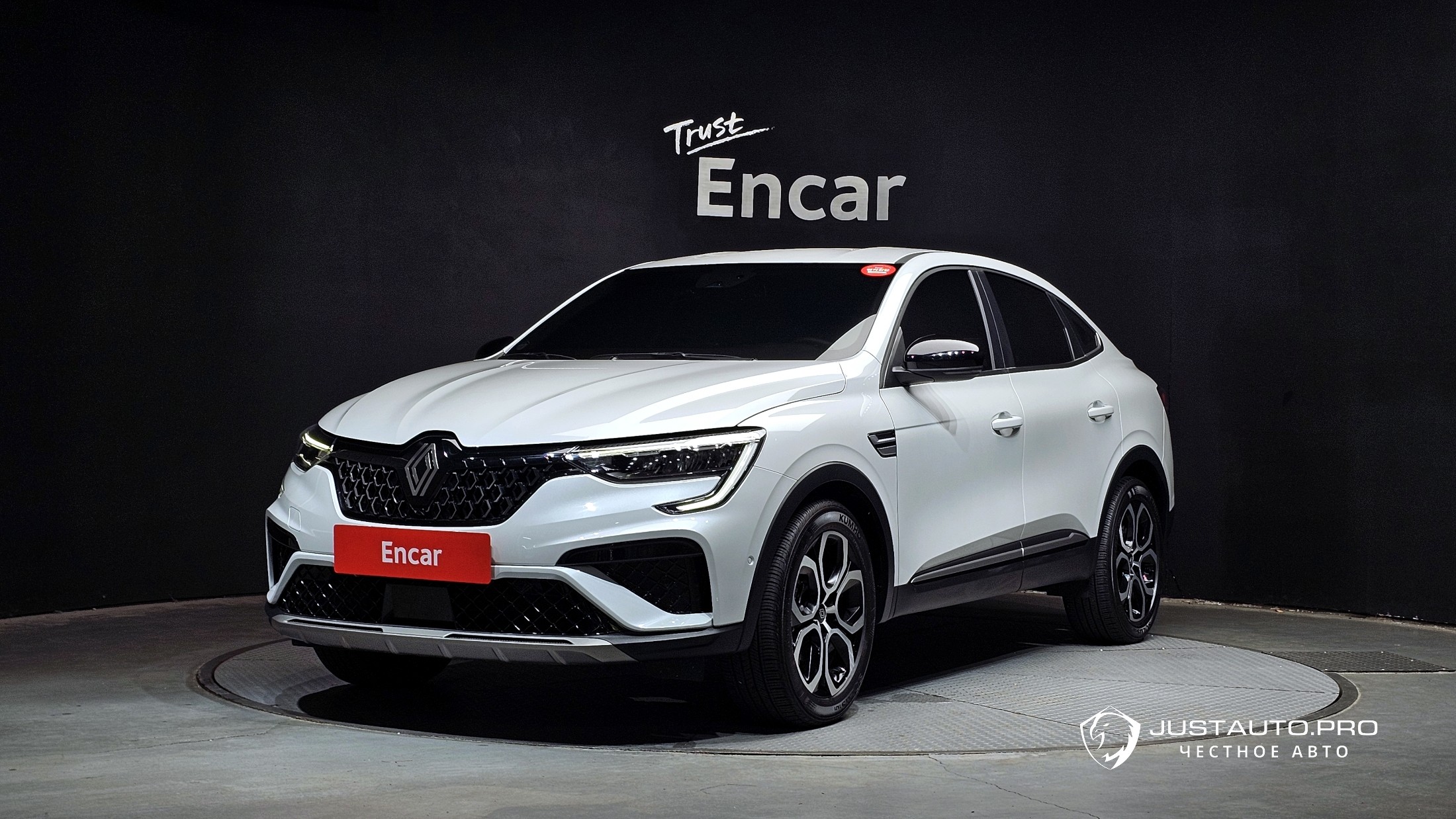 Автомобиль Renault-KoreaSamsung Arkana