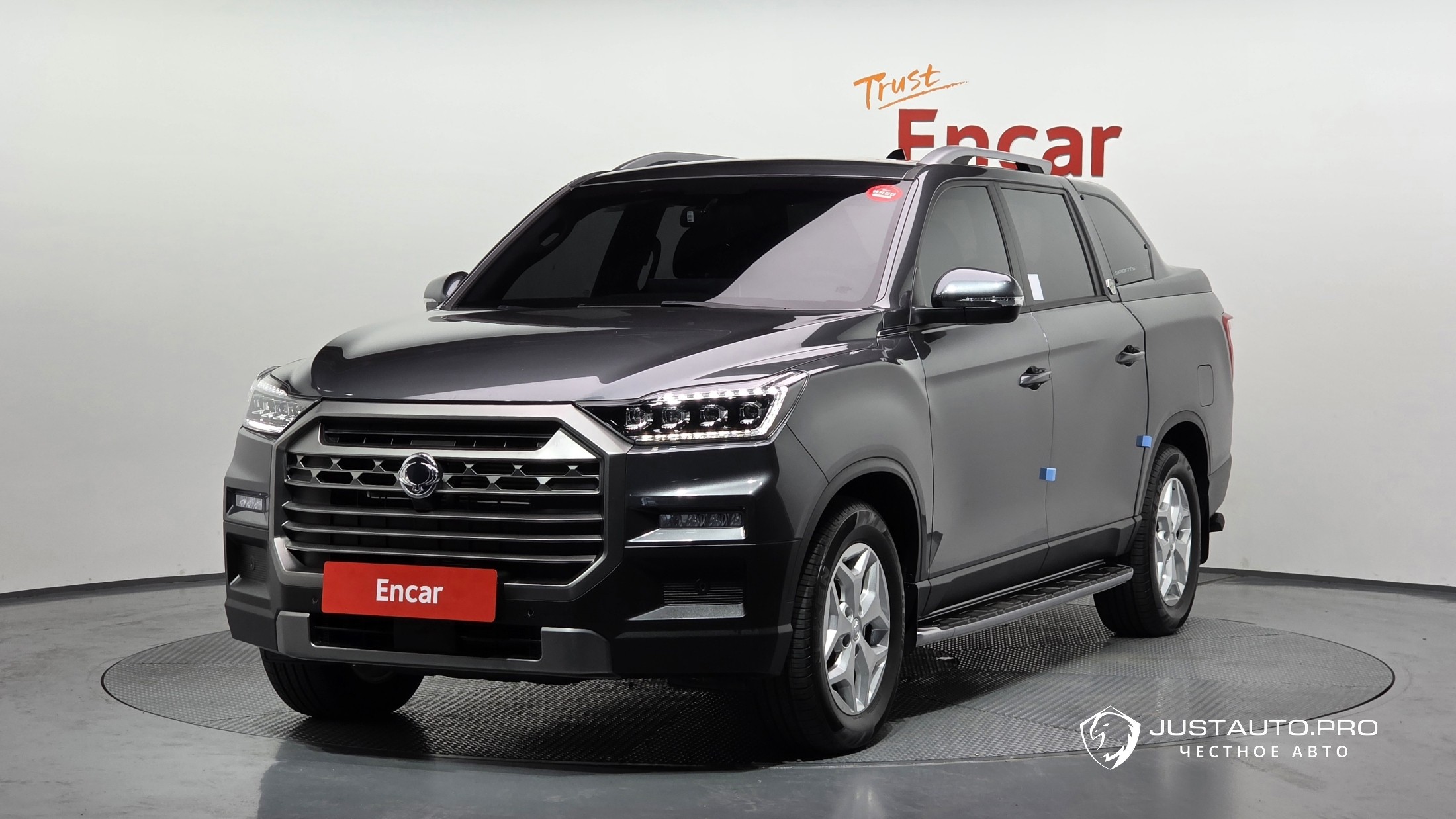 Автомобиль KG_Mobility_Ssangyong Rexton