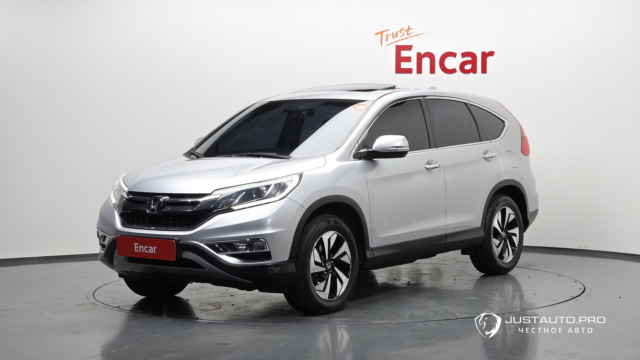 Автомобиль Honda CR-V