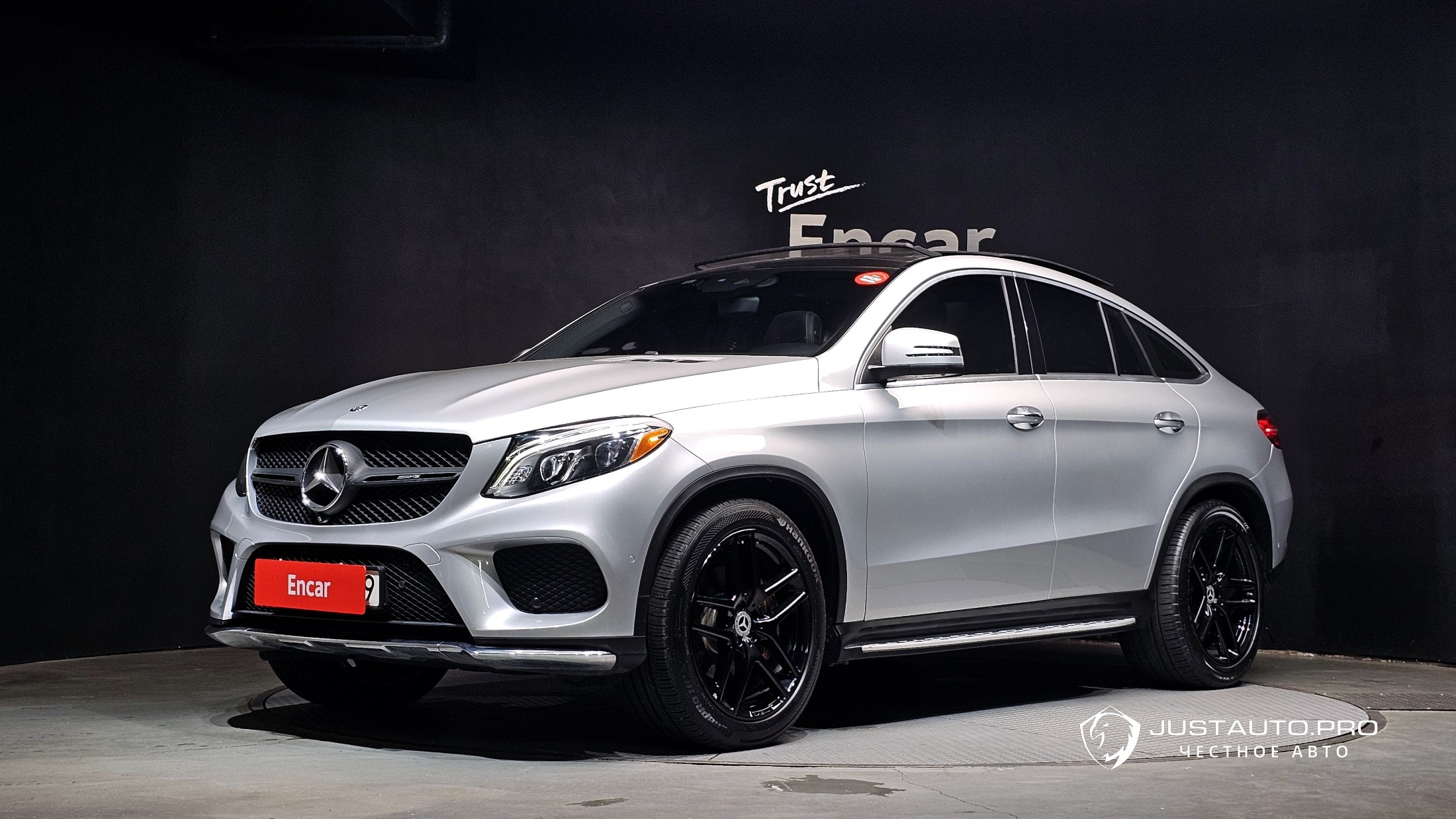 Автомобиль Mercedes-Benz GLE-Class