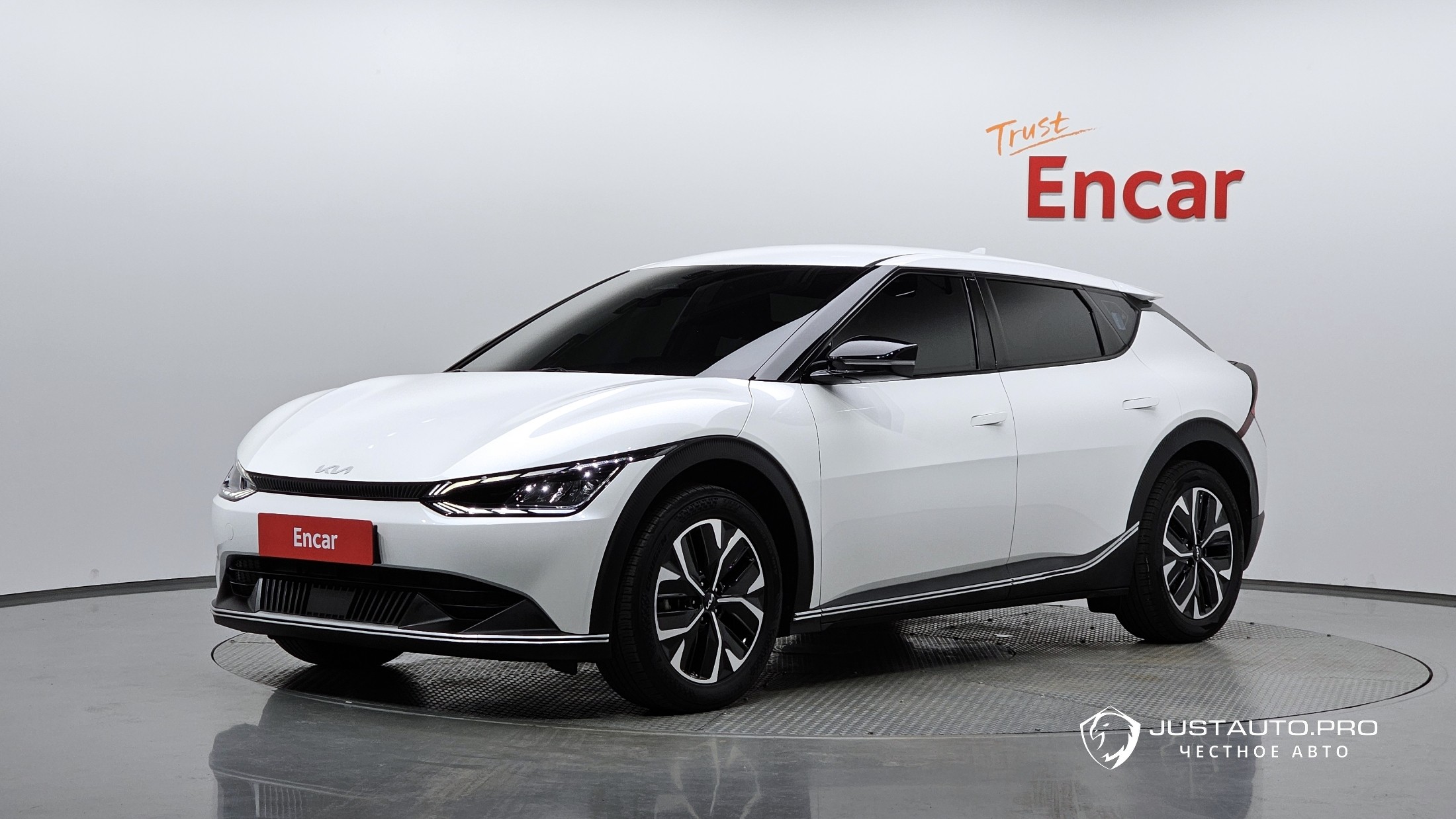 Автомобиль Kia EV6