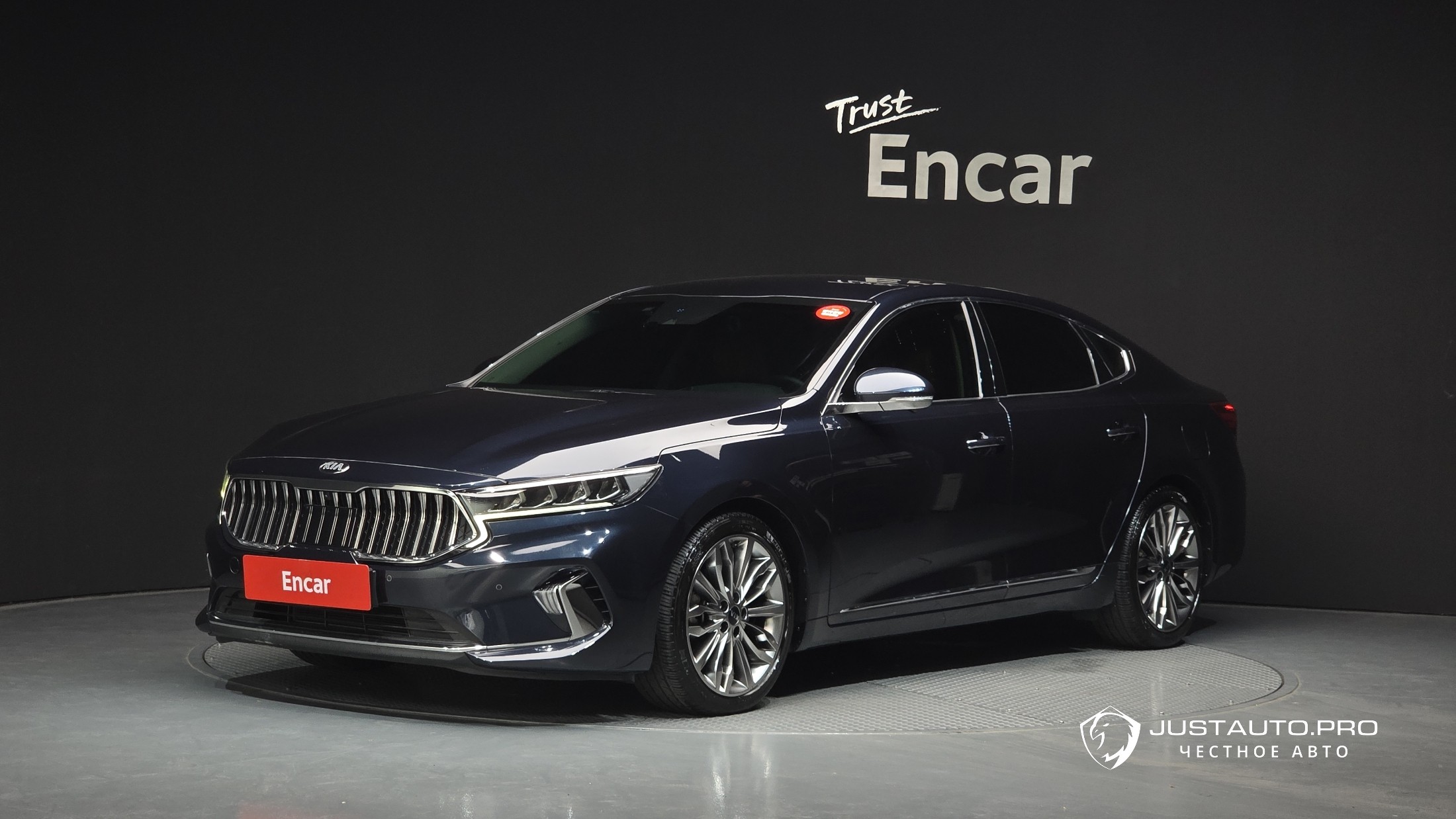 Автомобиль Kia K7