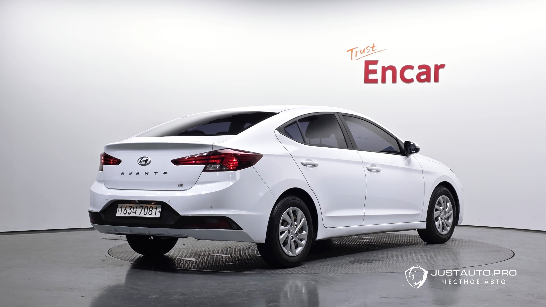 Автомобиль Hyundai AVANTE