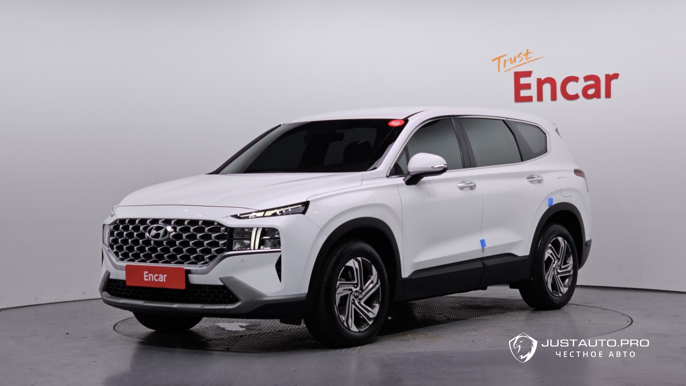 Автомобиль Hyundai Santafe