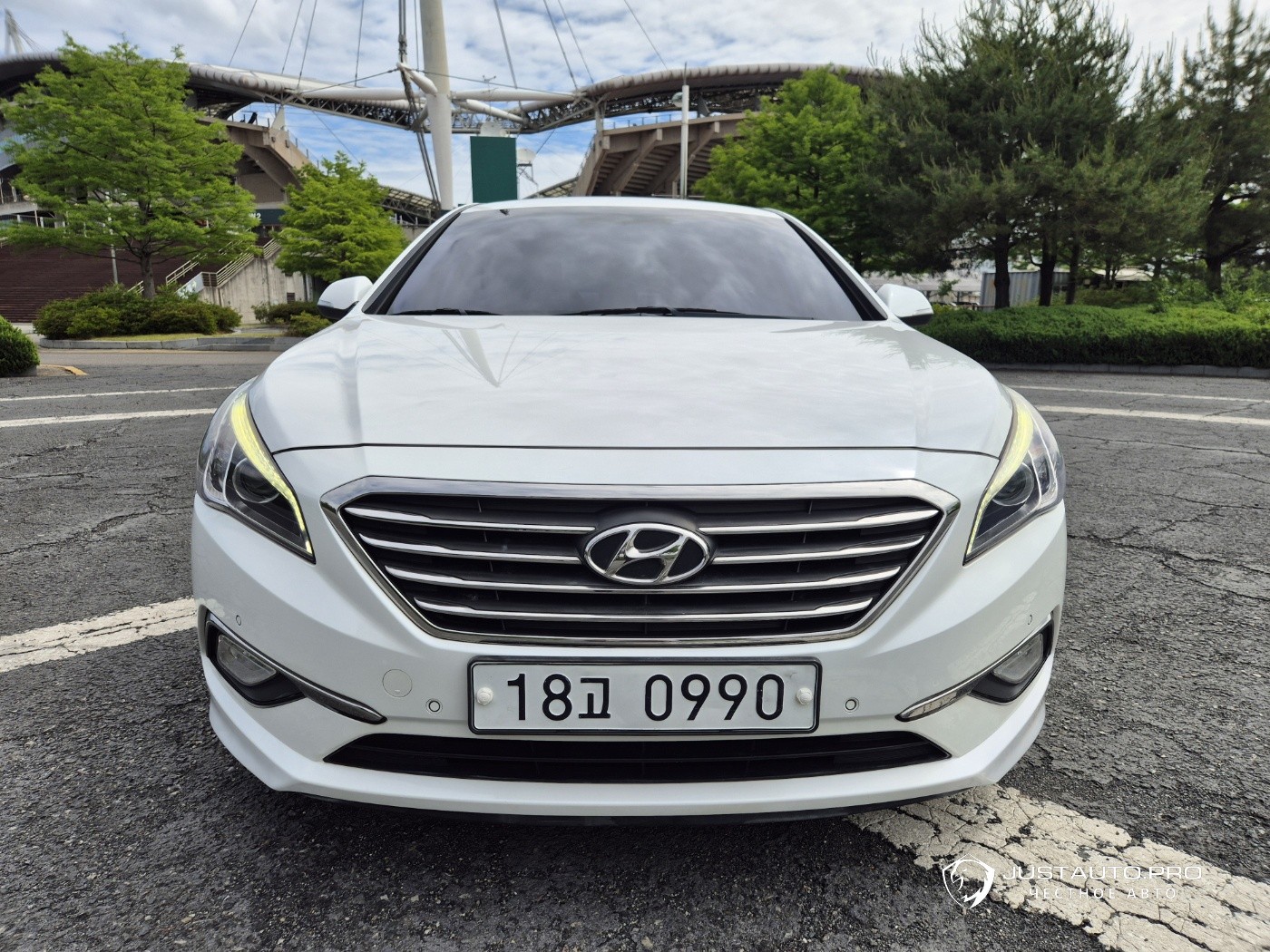 Автомобиль Hyundai Sonata