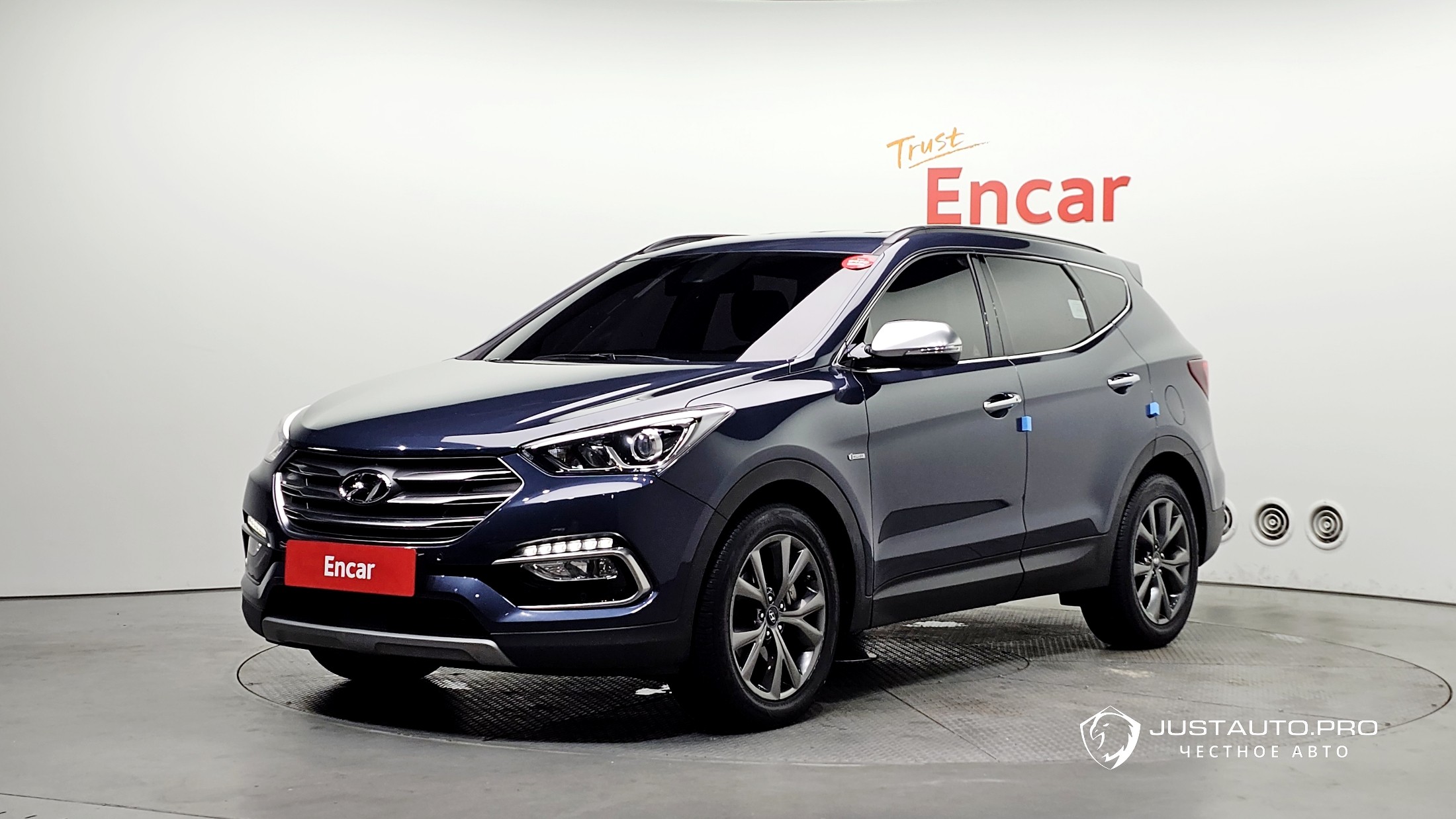 Автомобиль Hyundai Santafe