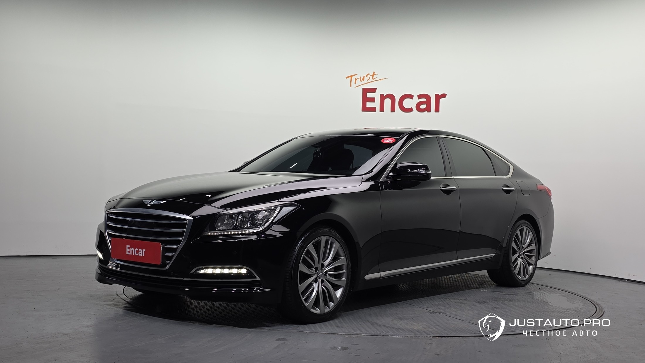 Автомобиль Hyundai Genesis