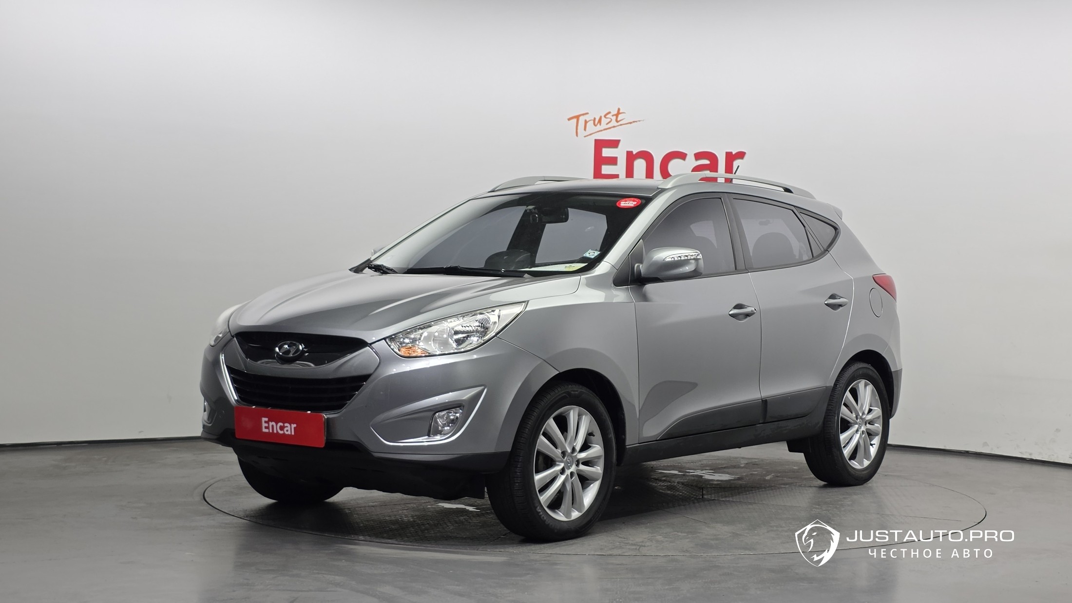 Автомобиль Hyundai Tucson