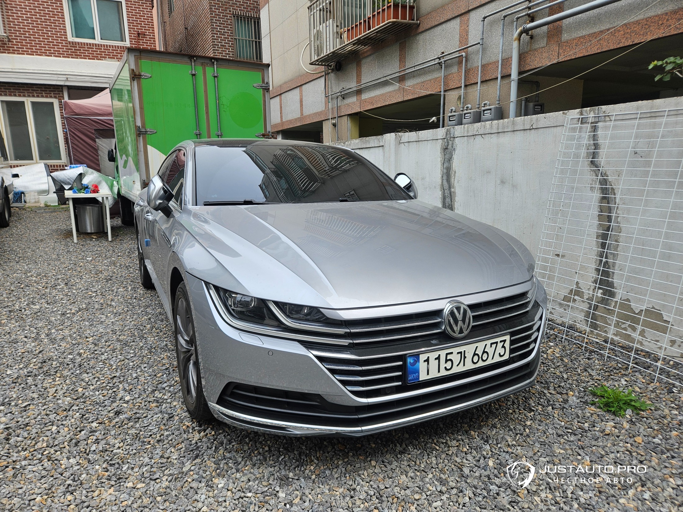 Автомобиль Volkswagen Arteon
