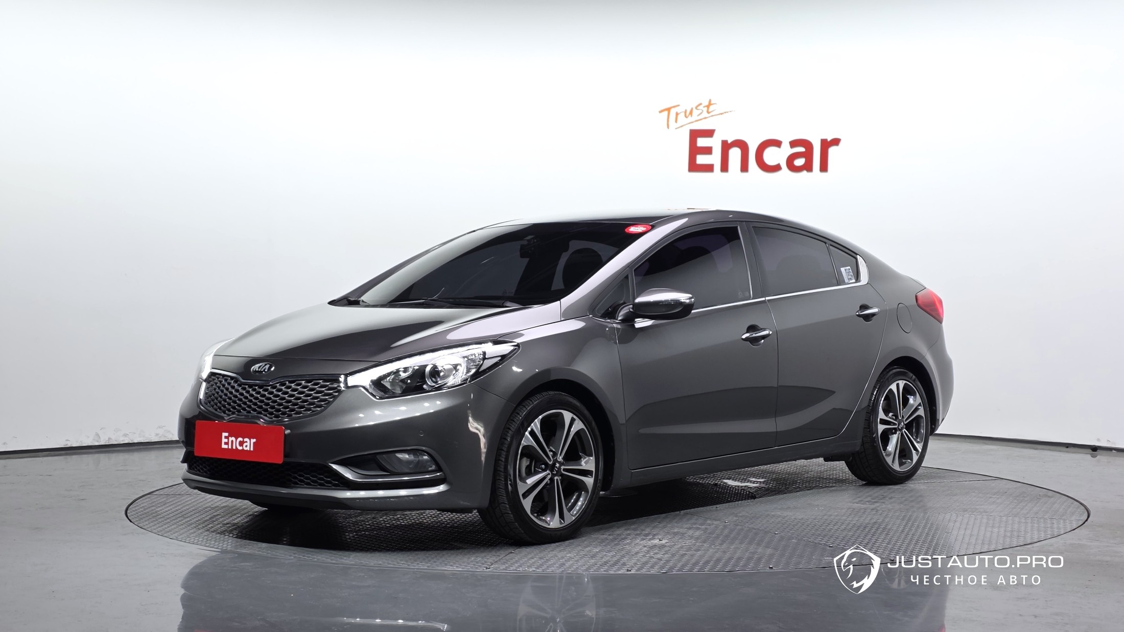 Автомобиль Kia K3
