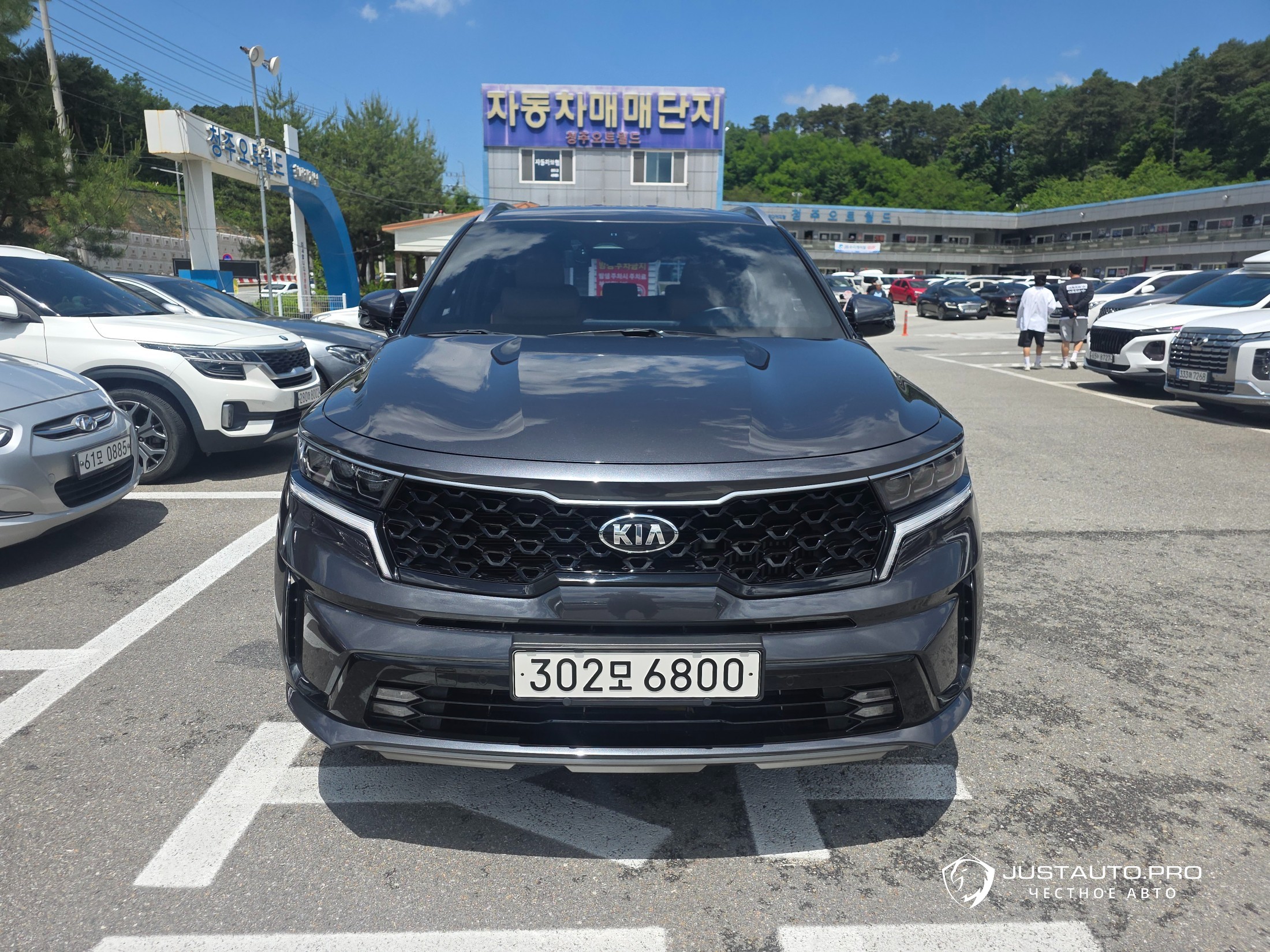 Автомобиль Kia Sorento