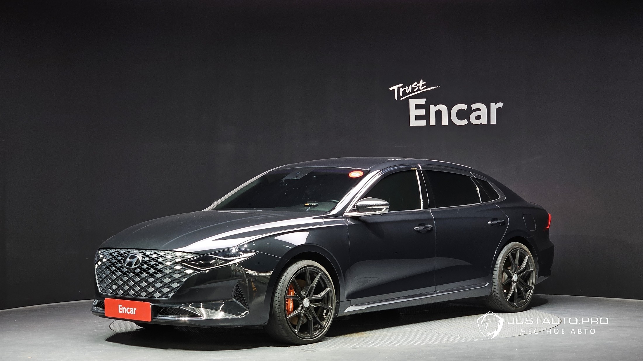 Автомобиль Hyundai Grandeur