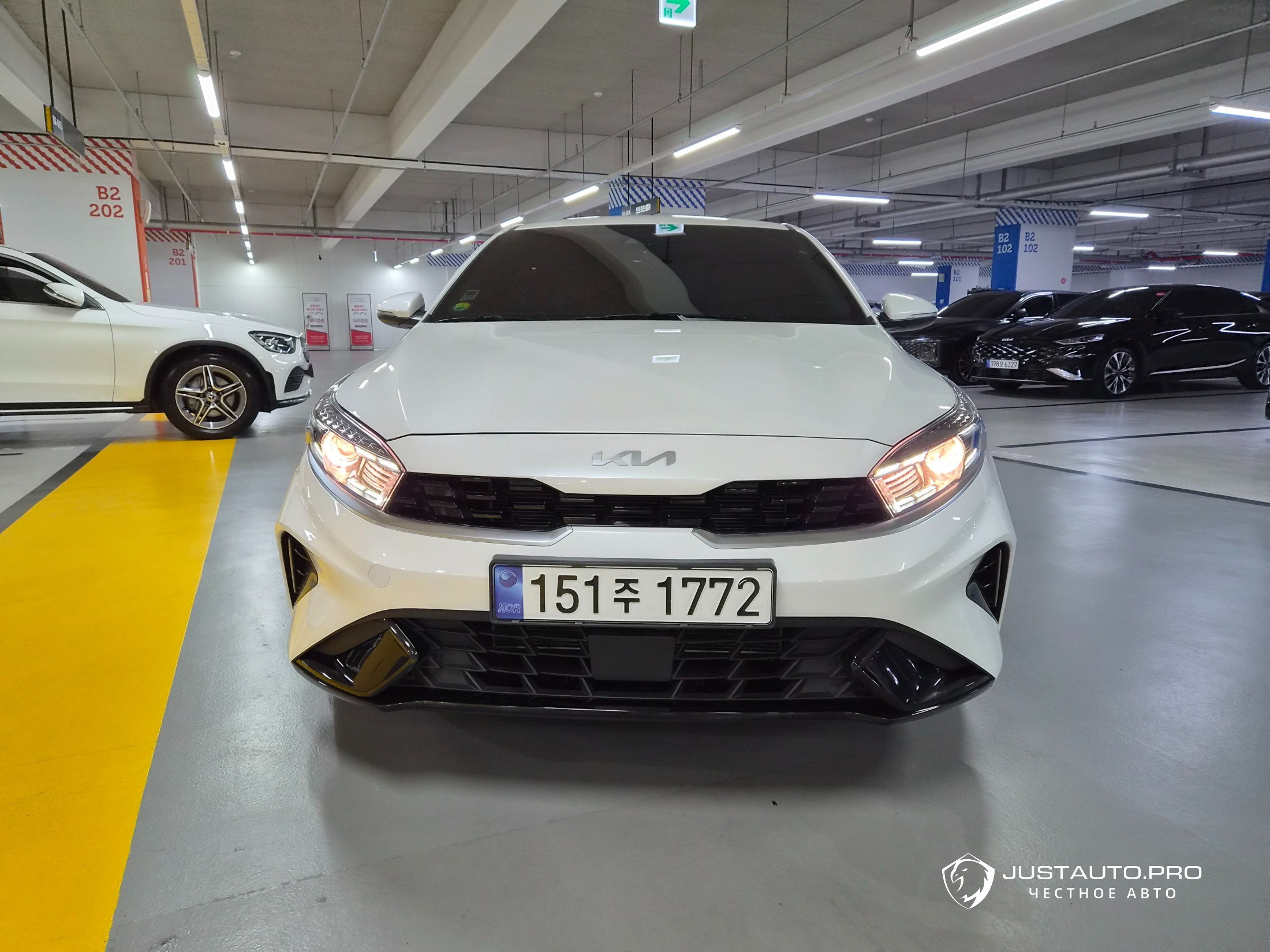 Автомобиль Kia K3