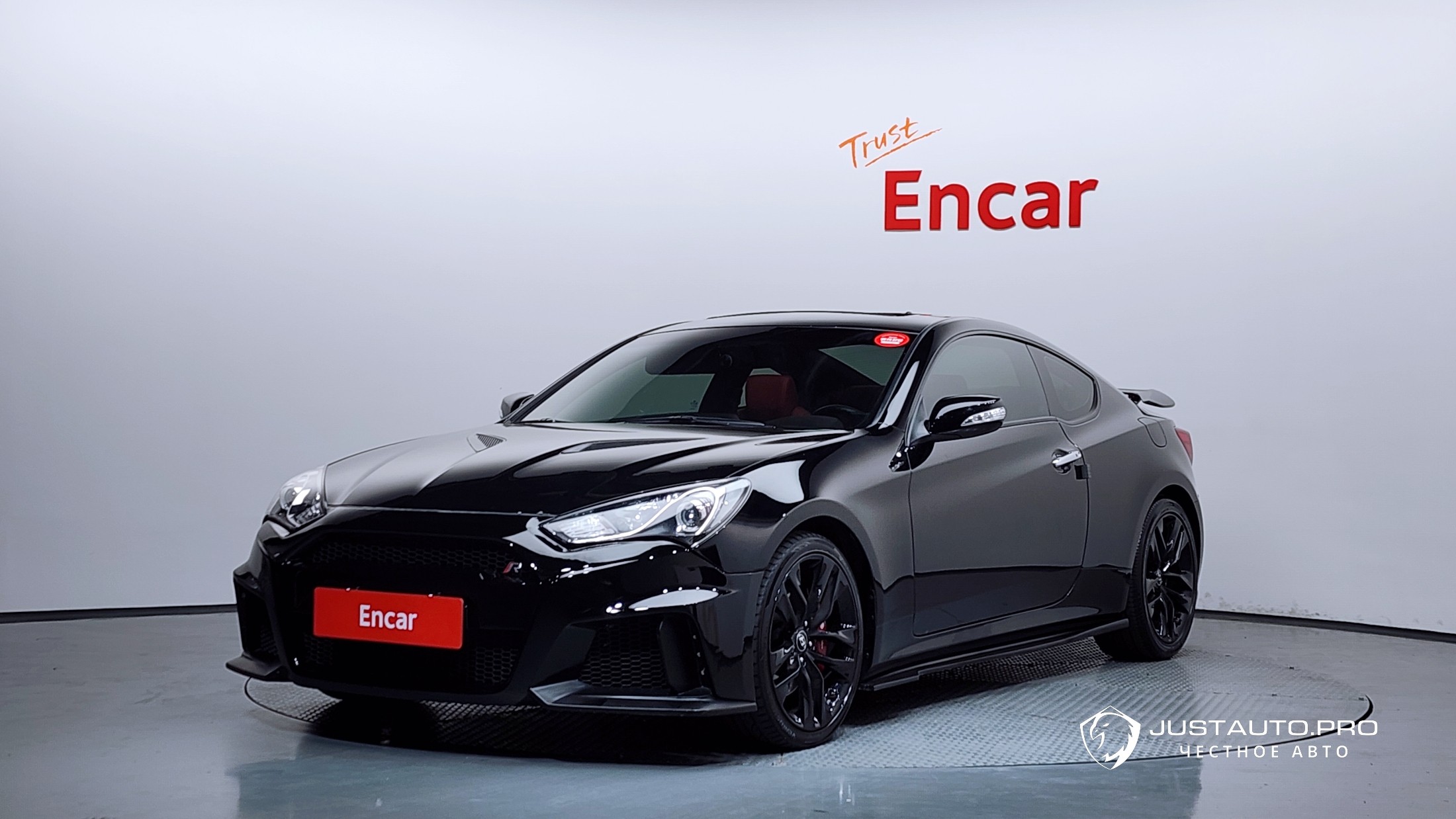 Автомобиль Hyundai Genesis