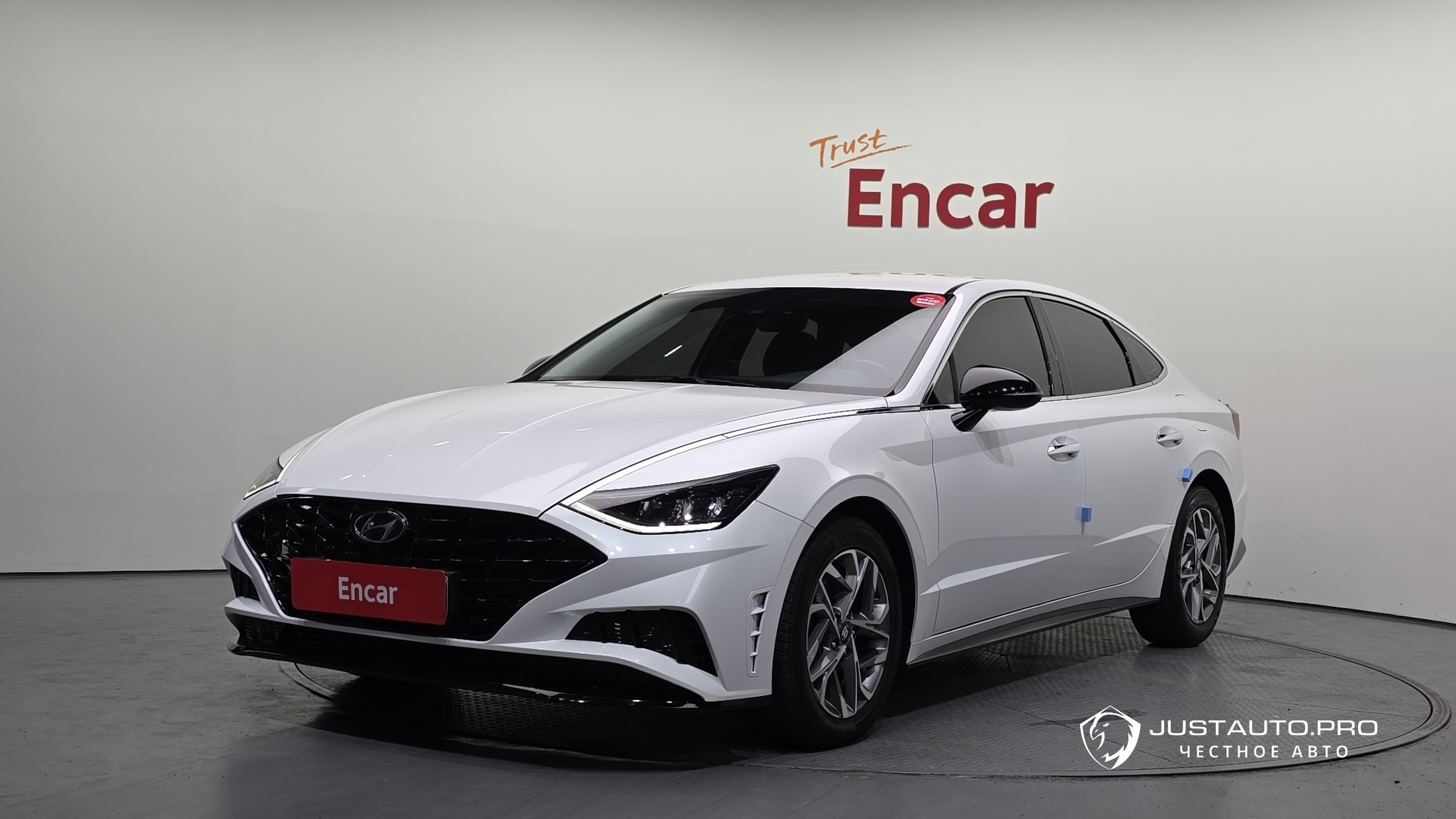 Автомобиль Hyundai Sonata