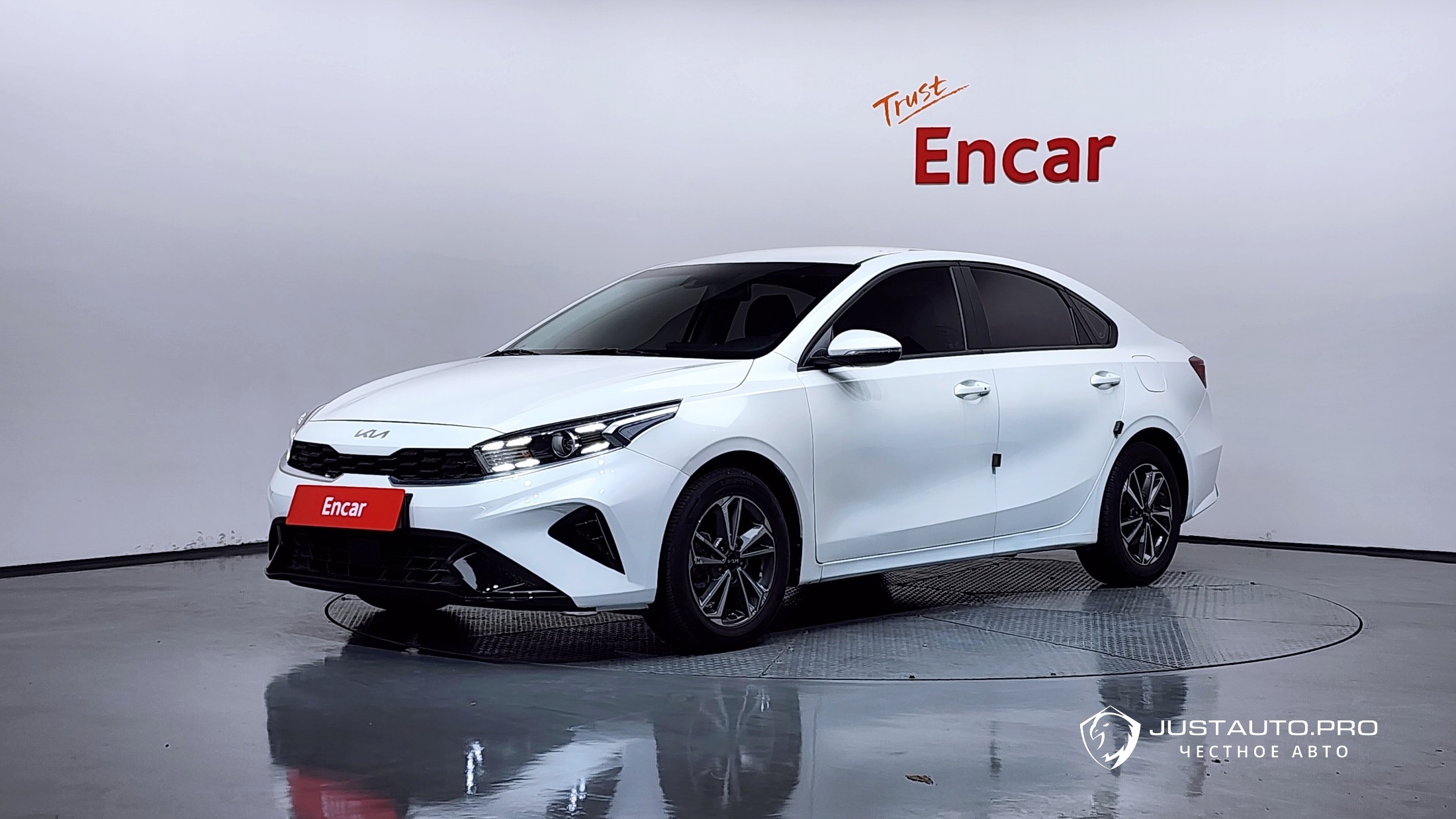 Автомобиль Kia K3
