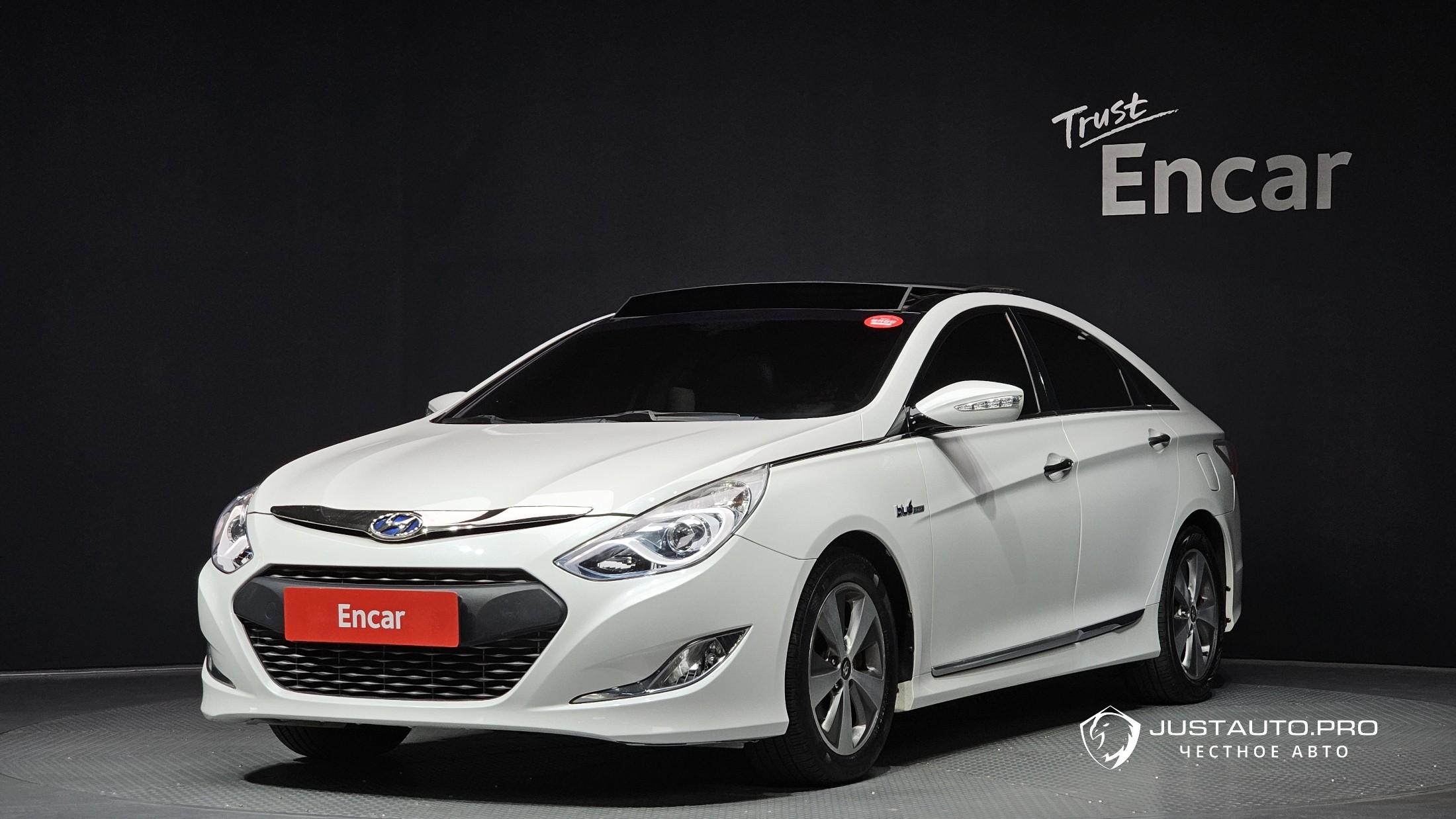 Автомобиль Hyundai Sonata