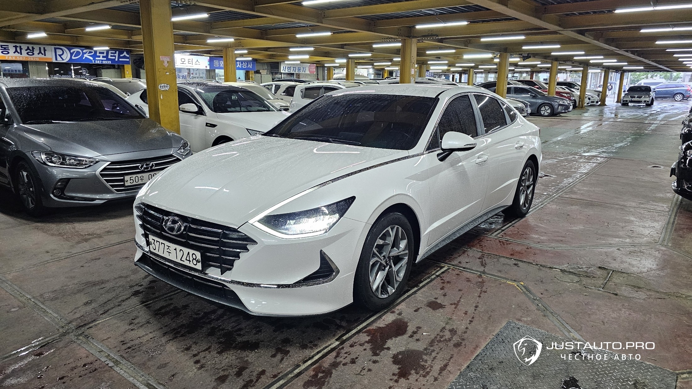 Автомобиль Hyundai Sonata