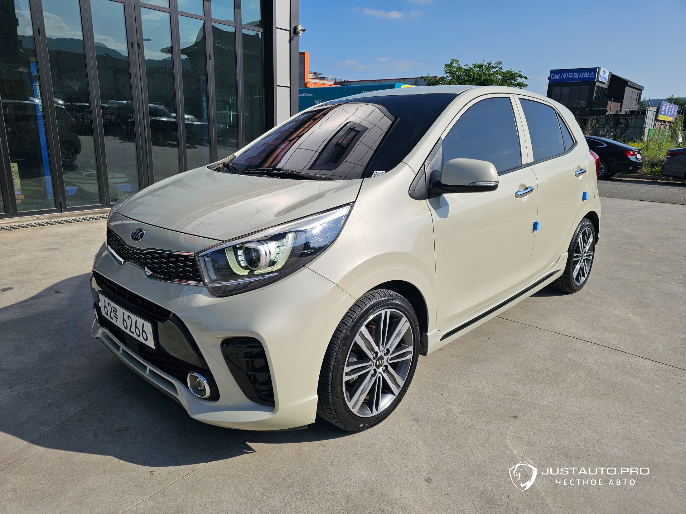 Автомобиль Kia morning