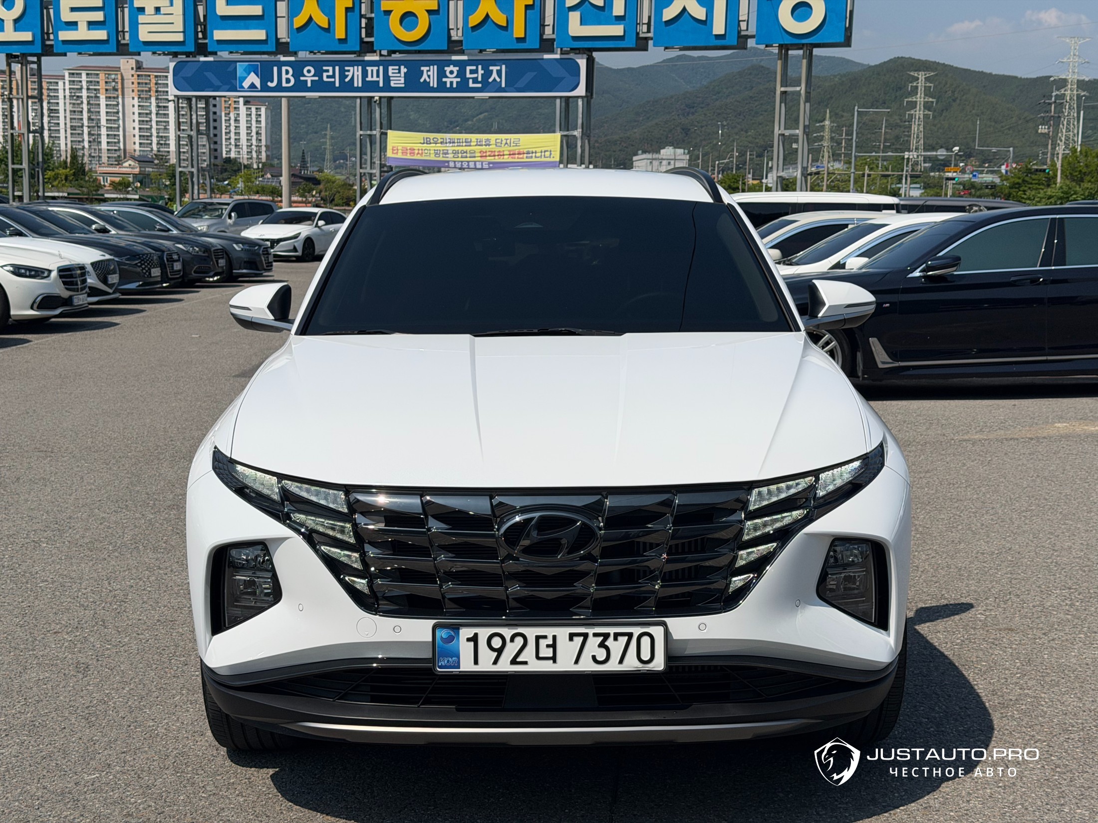Автомобиль Hyundai Tucson