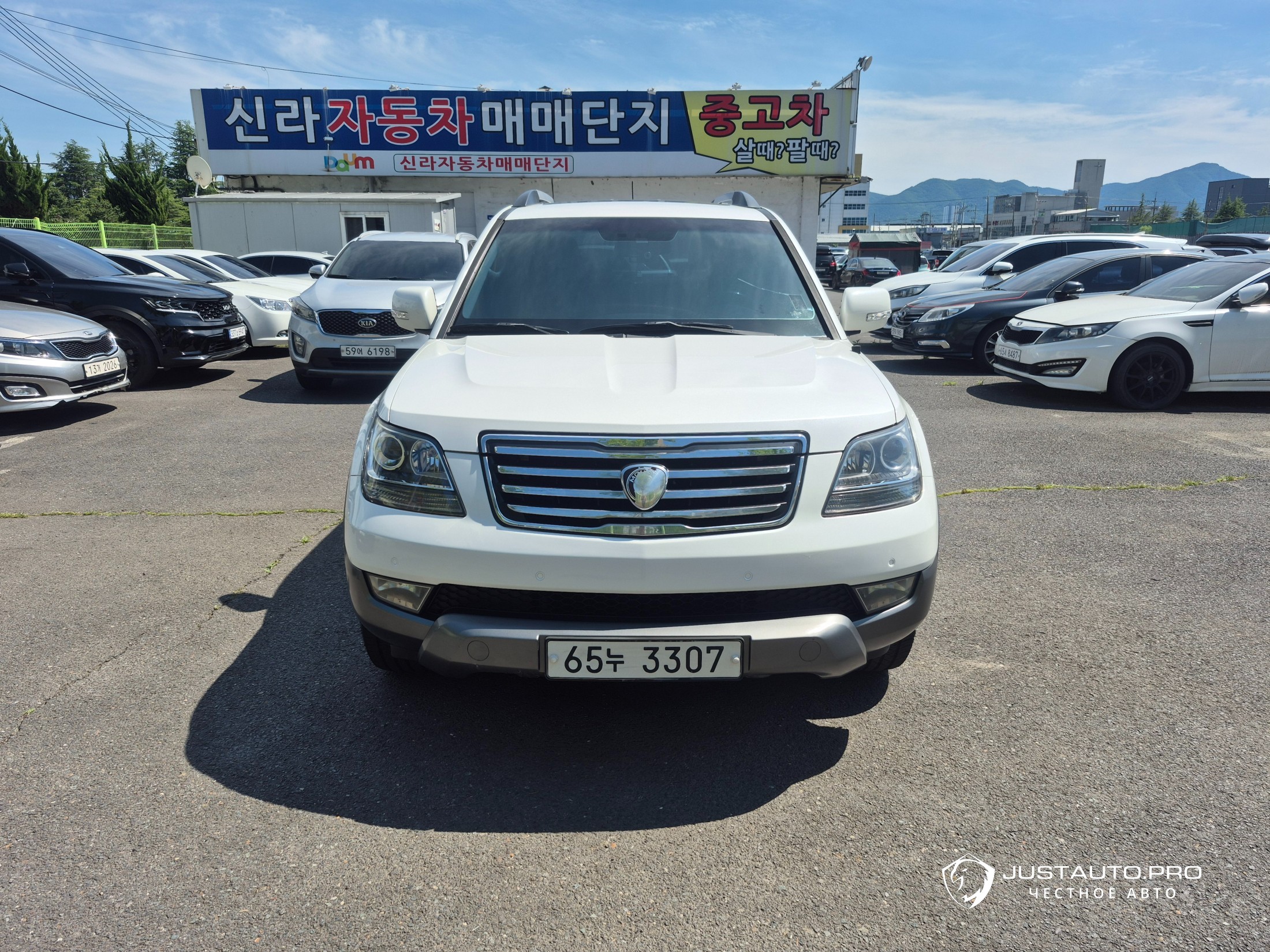 Автомобиль Kia Mohave