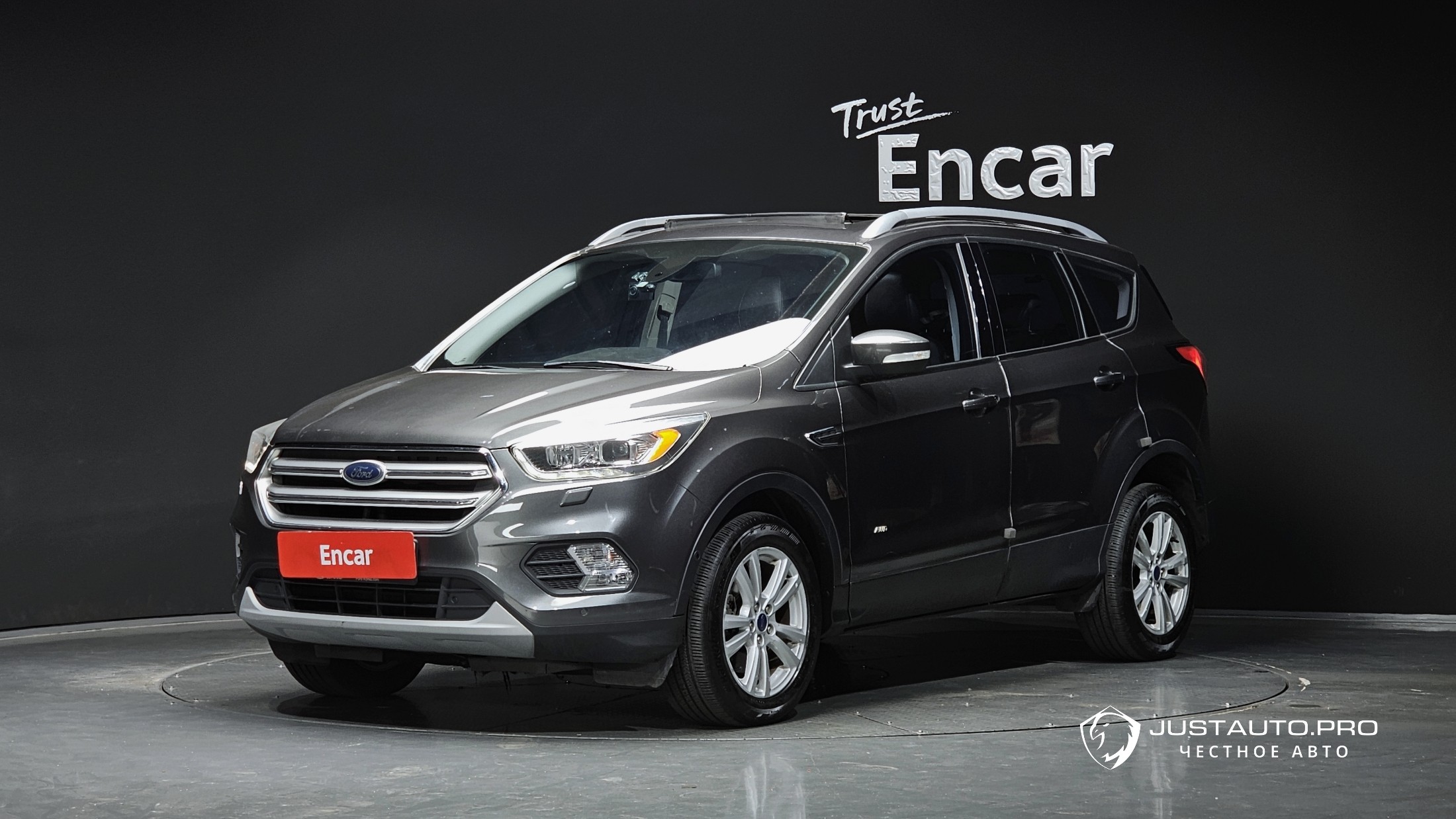 Автомобиль Ford Kuga